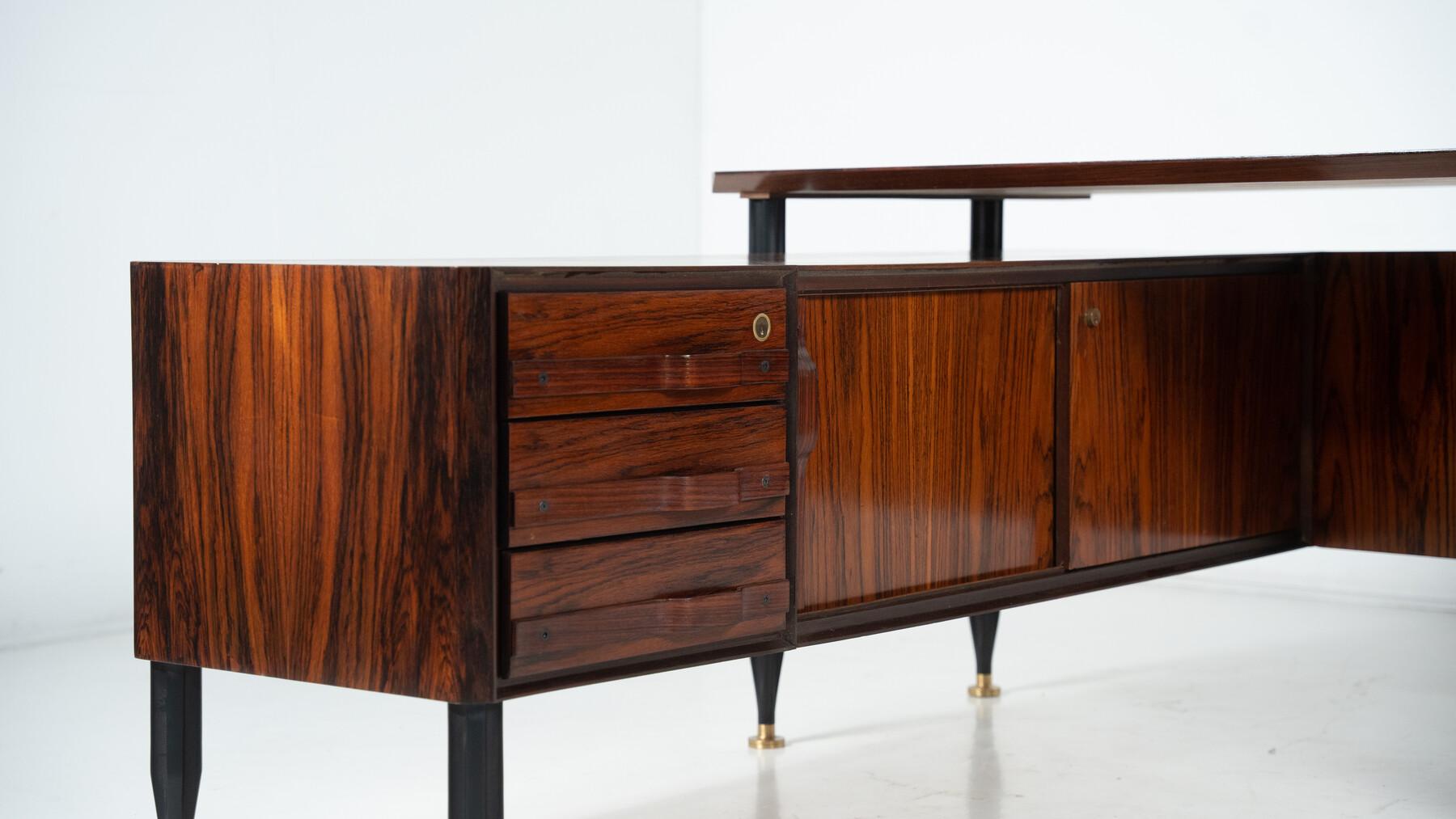 Mid-Century Modern Desk, Italy, 1960s For Sale 4