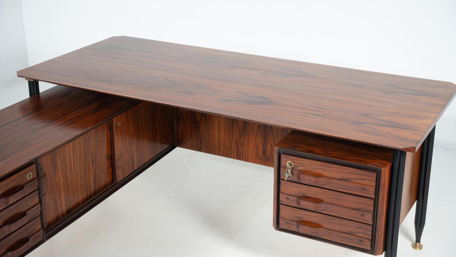 Mid-Century Modern Desk, Italy, 1960s For Sale 6