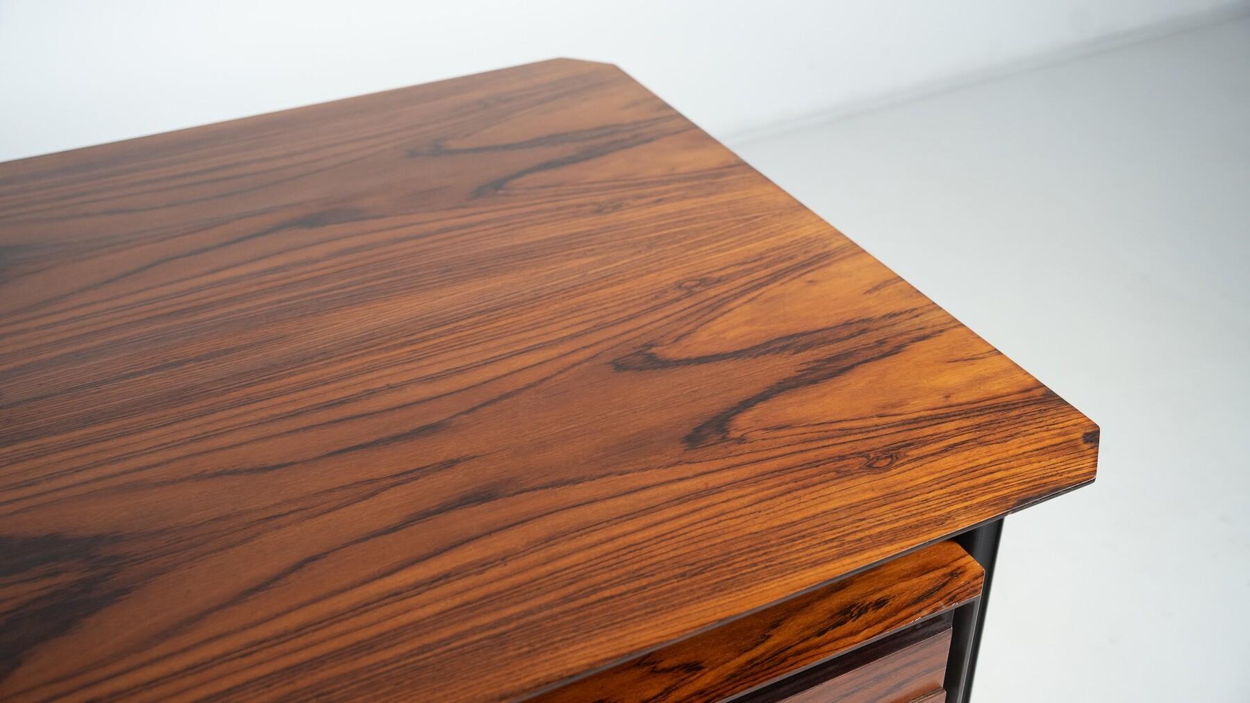 Mid-Century Modern Desk, Italy, 1960s For Sale 12