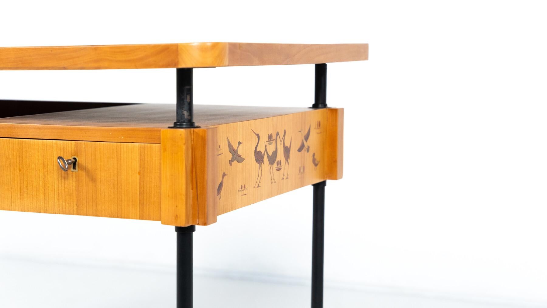 Italian Mid-Century Modern Desk, Italy, 1960s For Sale