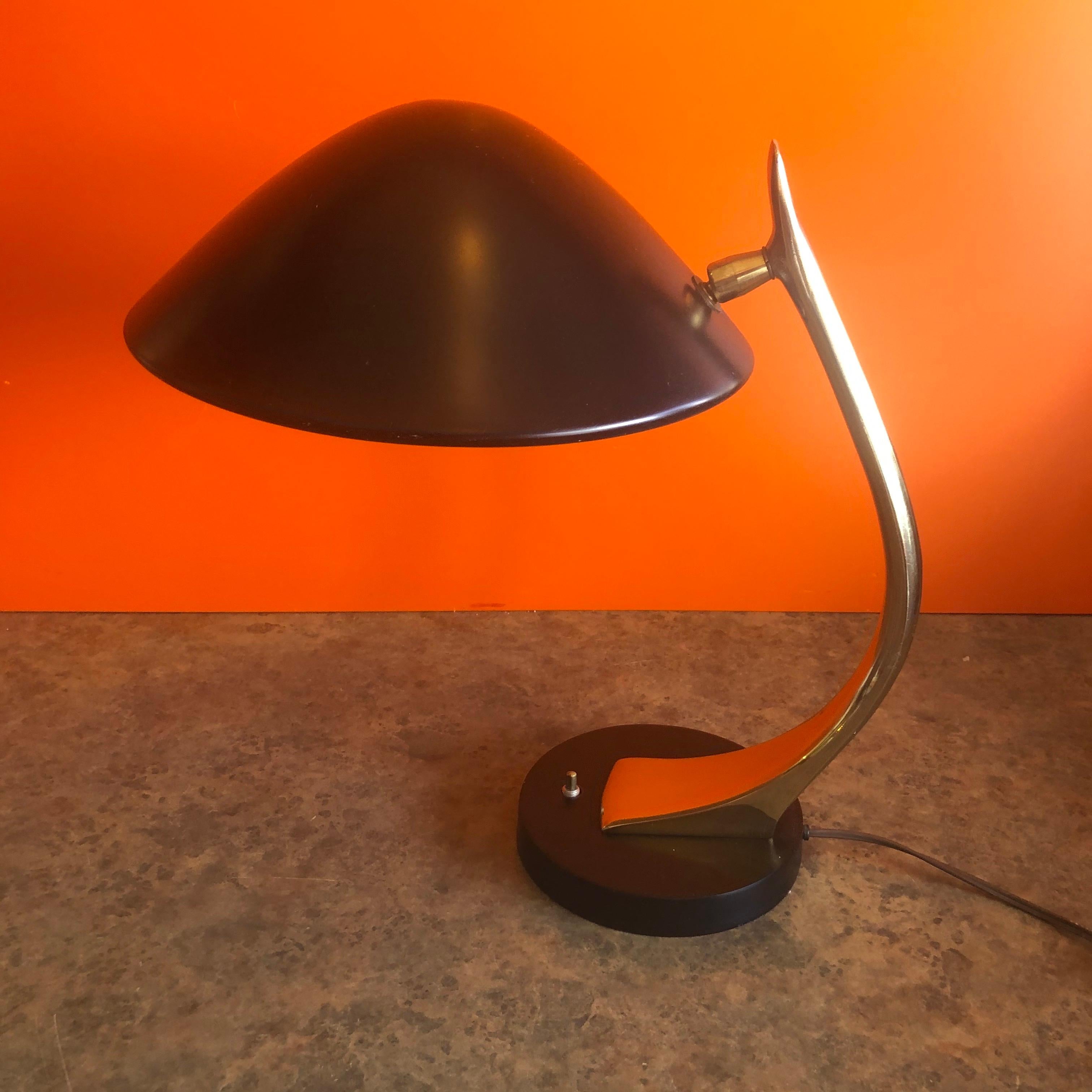 Mid-Century Modern Desk Lamp by Laurel Lamp Co. 1