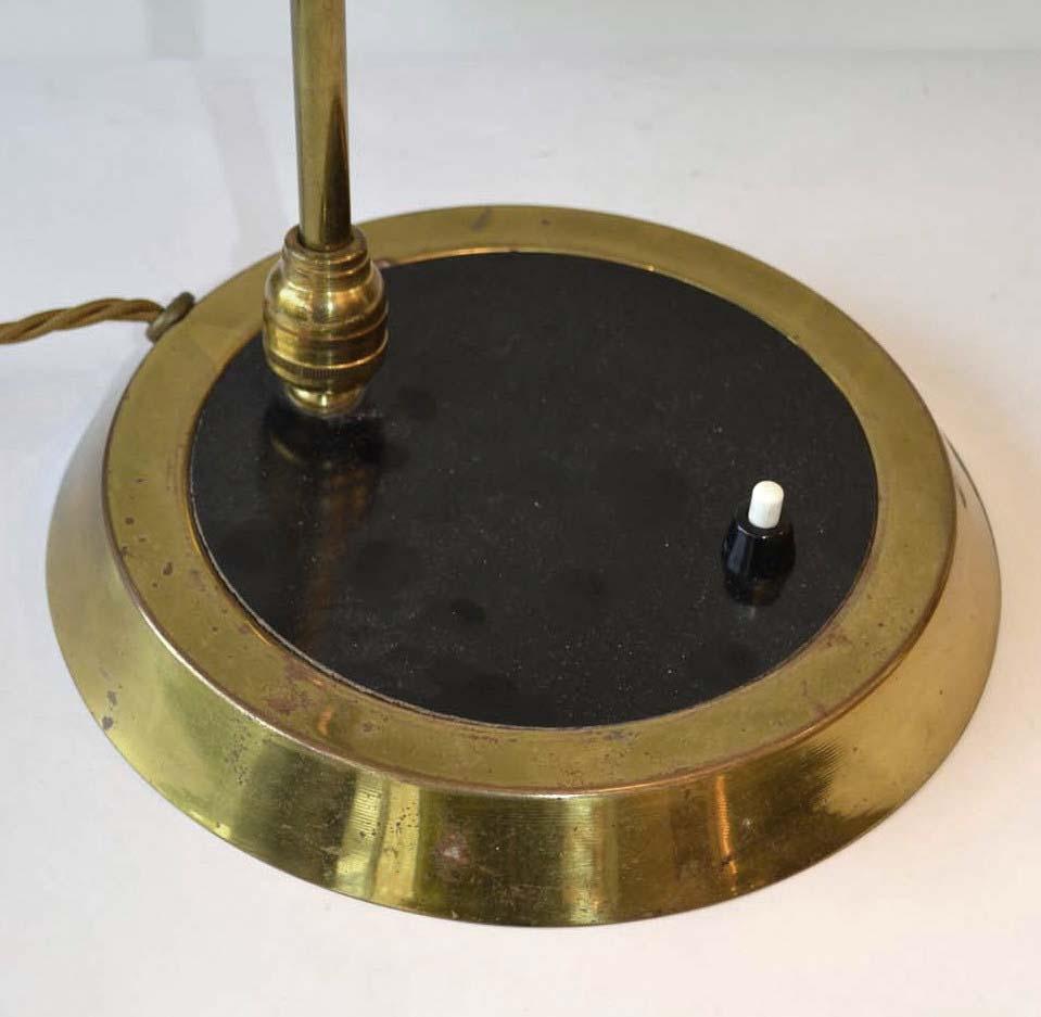 Mid-Century Modern Desk Lamp Cream and Brass For Sale 4