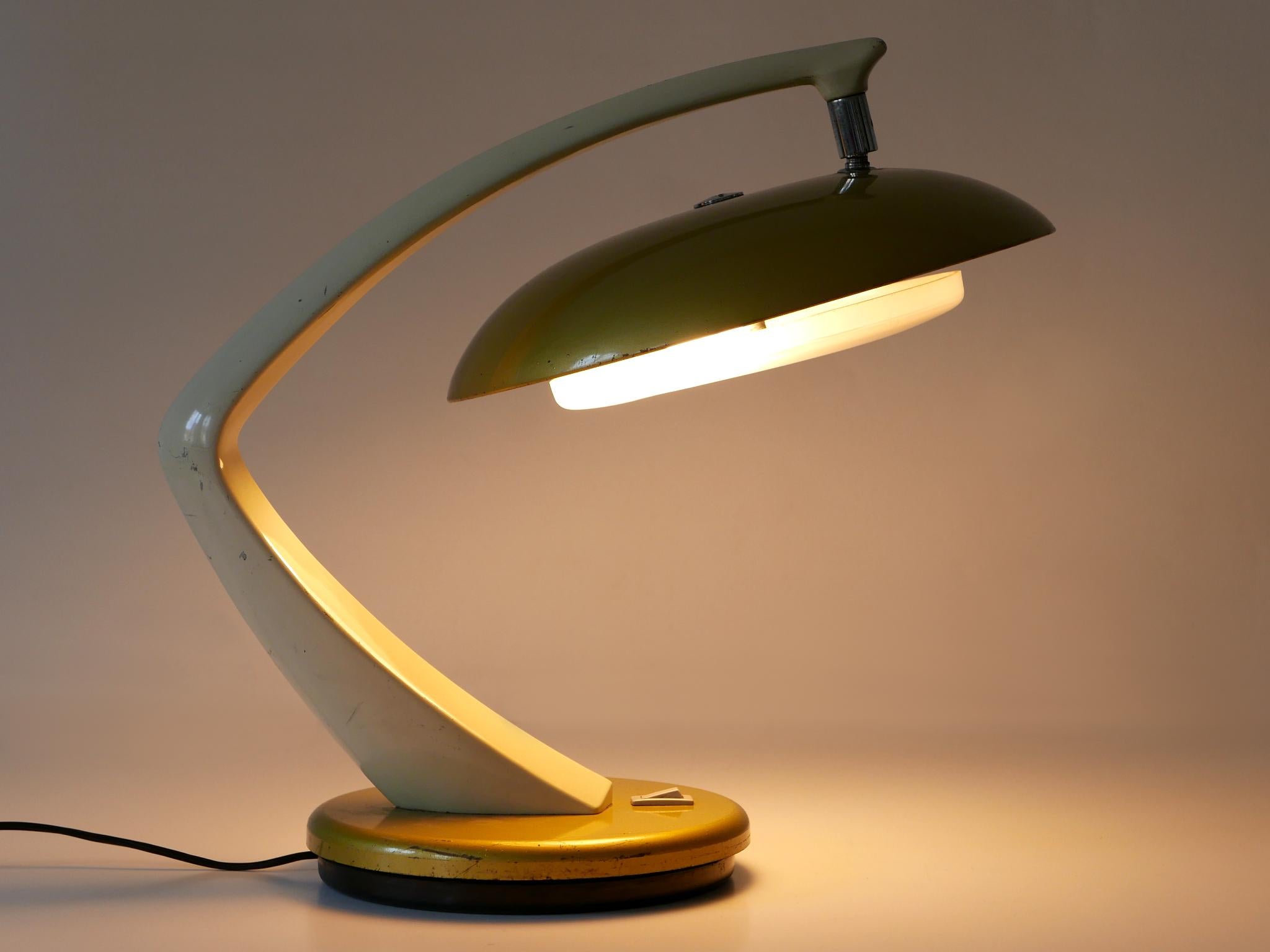 Mid Century Modern Desk Light or Table Lamp 'Boomerang 64' by Fase Spain 1960s For Sale 2