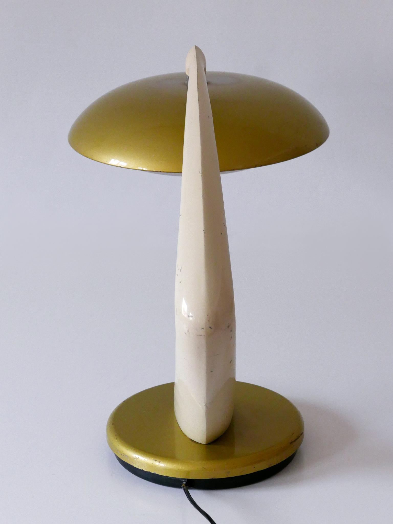 Moderne Schreibtisch- oder Tischlampe aus der Mitte des Jahrhunderts „Boomerang 64“ von Fase Spain 1960er Jahre (Mitte des 20. Jahrhunderts) im Angebot