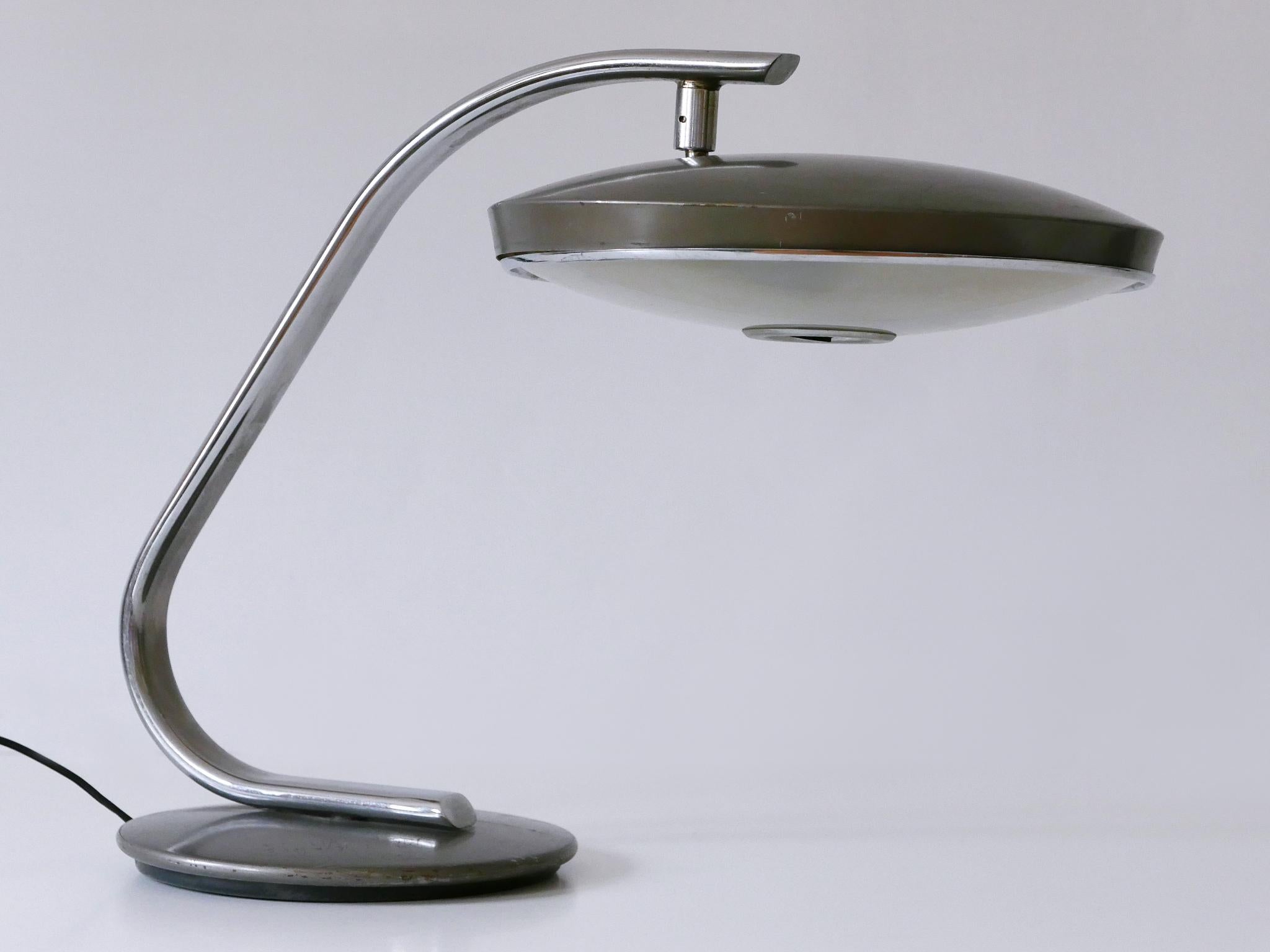 Mid Century Modern Desk Light or Table Lamp 'Boomerang' by Fase Spain 1960s For Sale 2