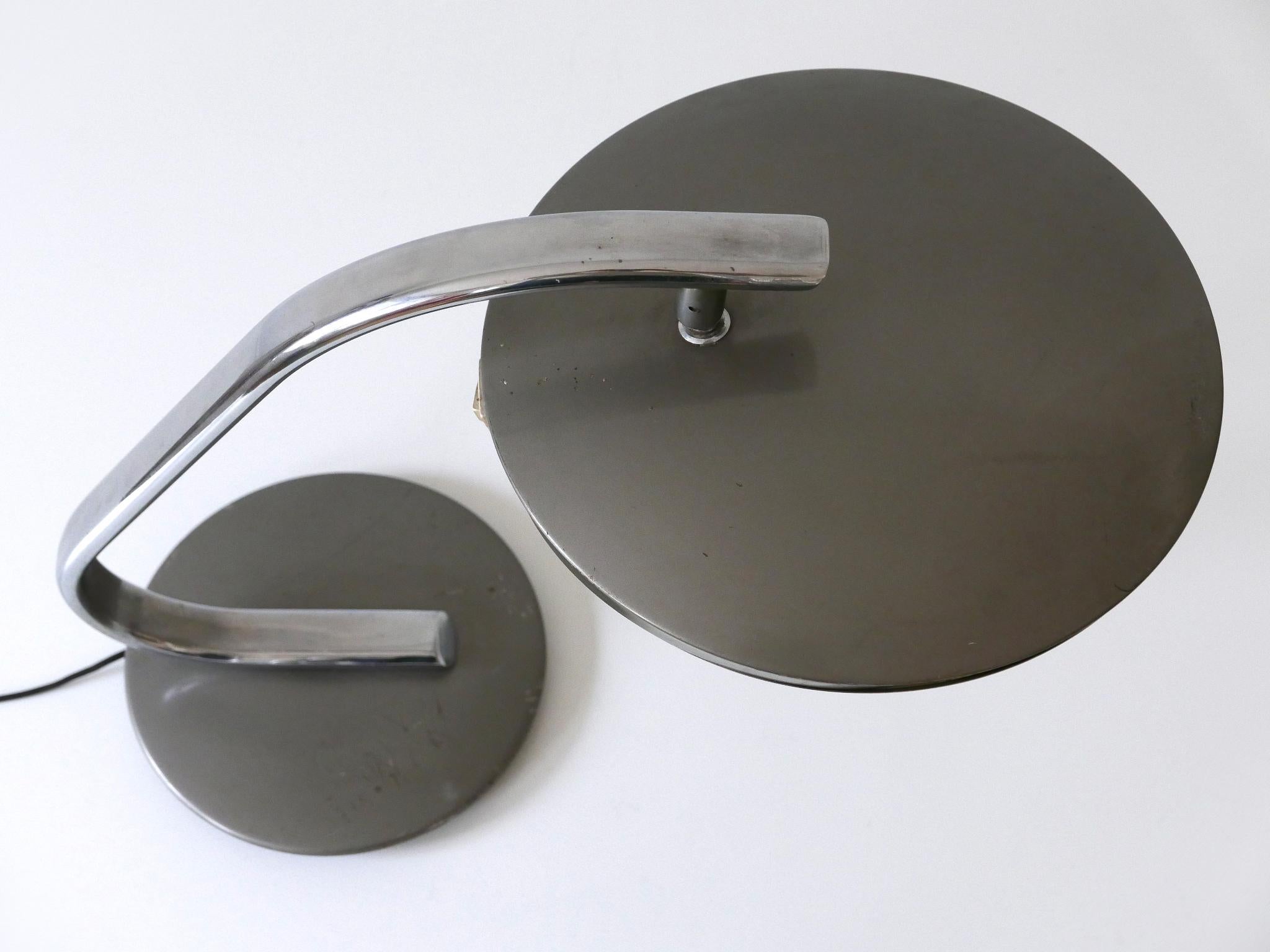Moderne Schreibtisch- oder Tischlampe aus der Mitte des Jahrhunderts „Boomerang“ von Fase Spain 1960er Jahre im Angebot 7