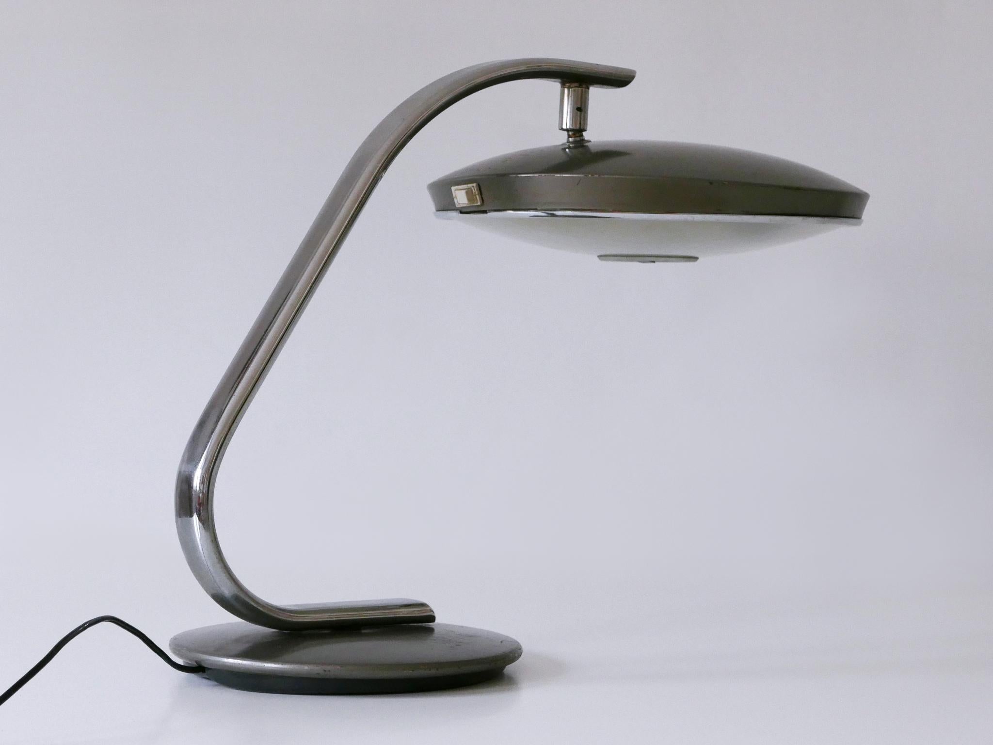 Mid Century Modern Desk Light or Table Lamp 'Boomerang' by Fase Spain 1960s For Sale 1