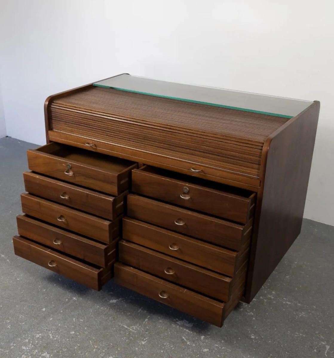 Moderner Schreibtisch aus der Mitte des Jahrhunderts von Gianfranco Frattini für Bernini, Italien, 1960er Jahre im Angebot 3