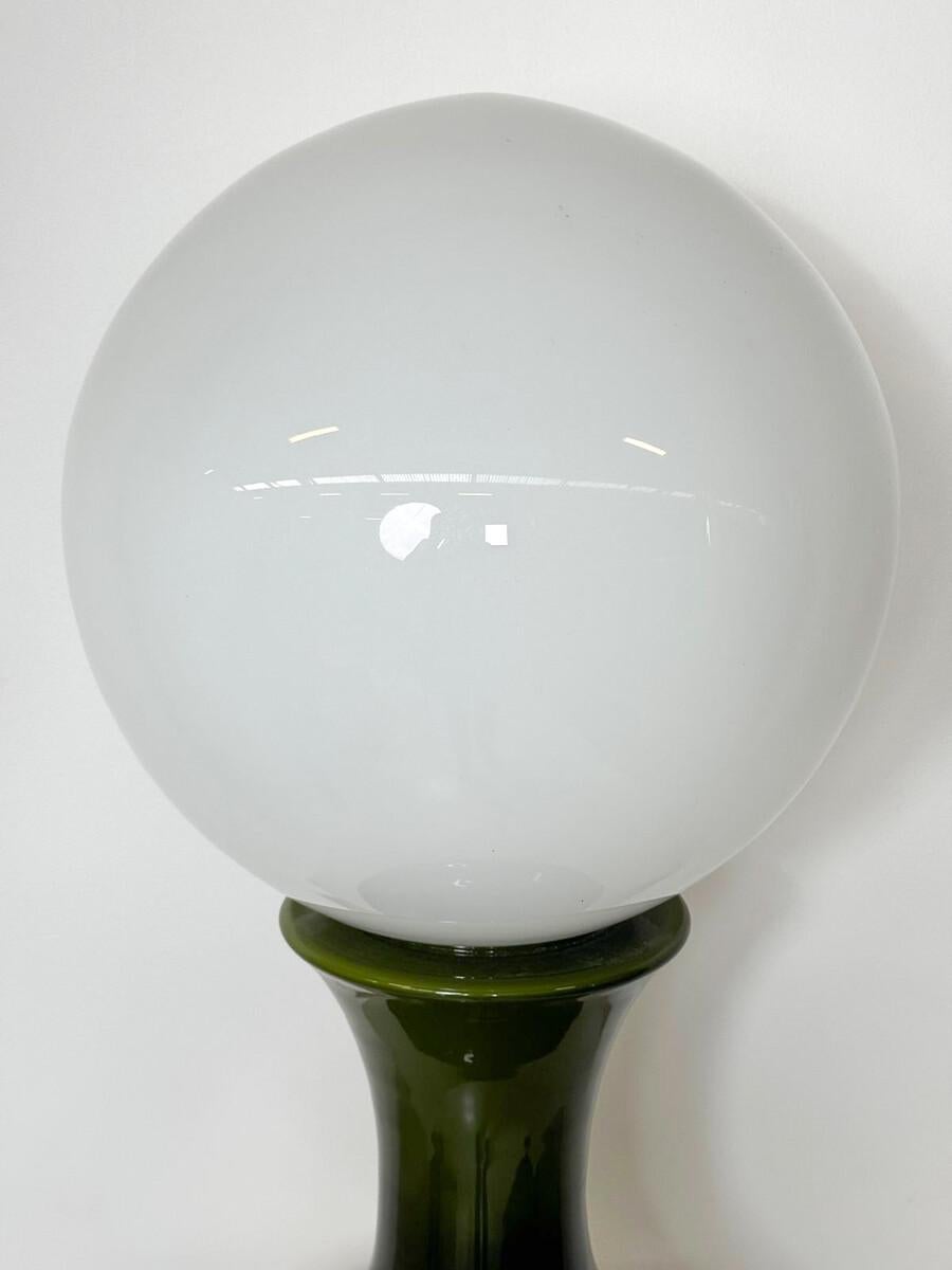 Lámpara de sobremesa moderna de mediados de siglo, Italia en Bueno estado para la venta en Brussels, BE