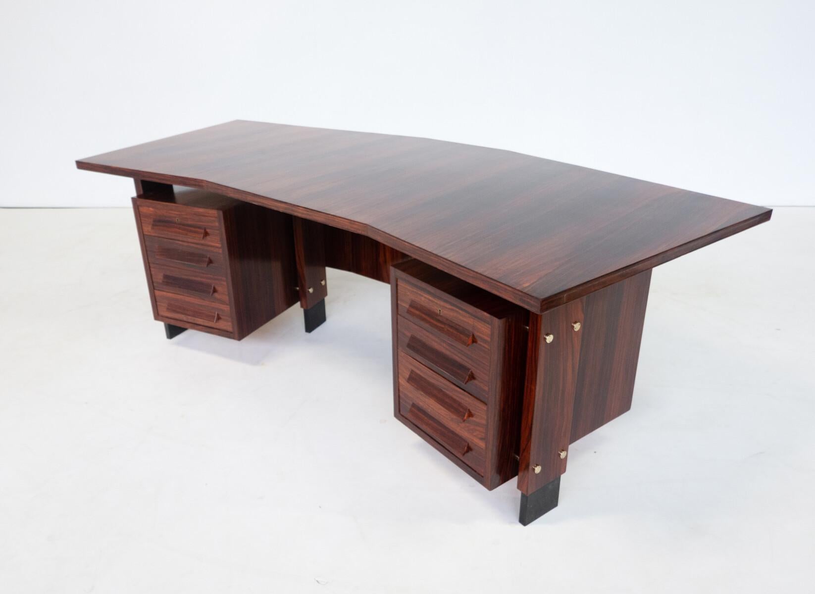 Moderner Schreibtisch aus der Jahrhundertmitte, Holz, Italien, 1960er Jahre im Angebot 7