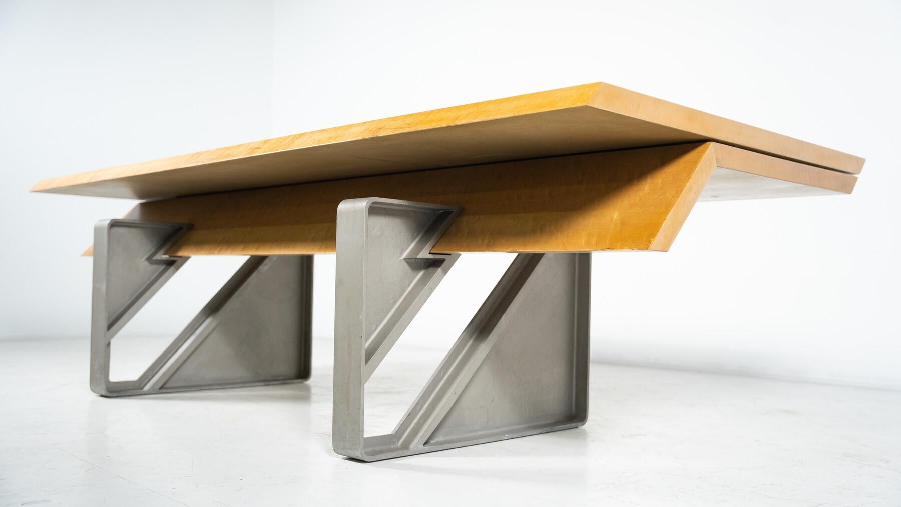 Moderner Diagonal-Schreibtisch aus der Mitte des Jahrhunderts von Giovanni Offredi für Saporiti (Moderne der Mitte des Jahrhunderts) im Angebot