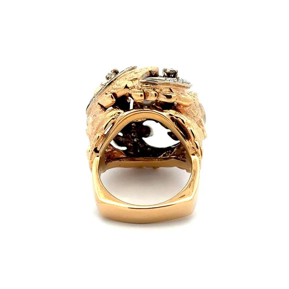 Mid Century Modern Diamond 2-Tone Gold Vintage Dome Ring In Excellent Condition For Sale In Montreal, QC