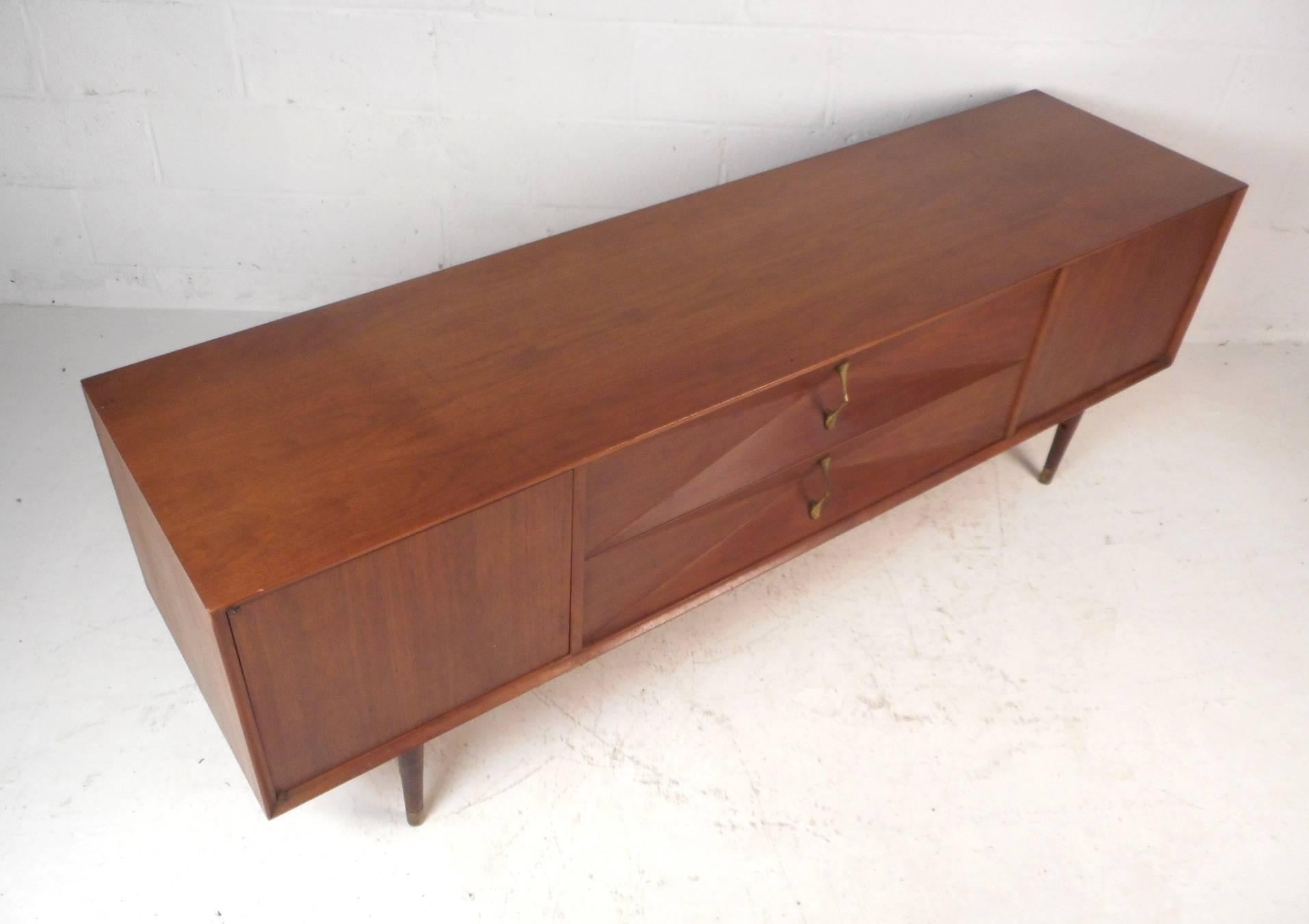 Mid-Century Modern Diamond Front Credenza attributed to Albert Parvin In Good Condition In Brooklyn, NY