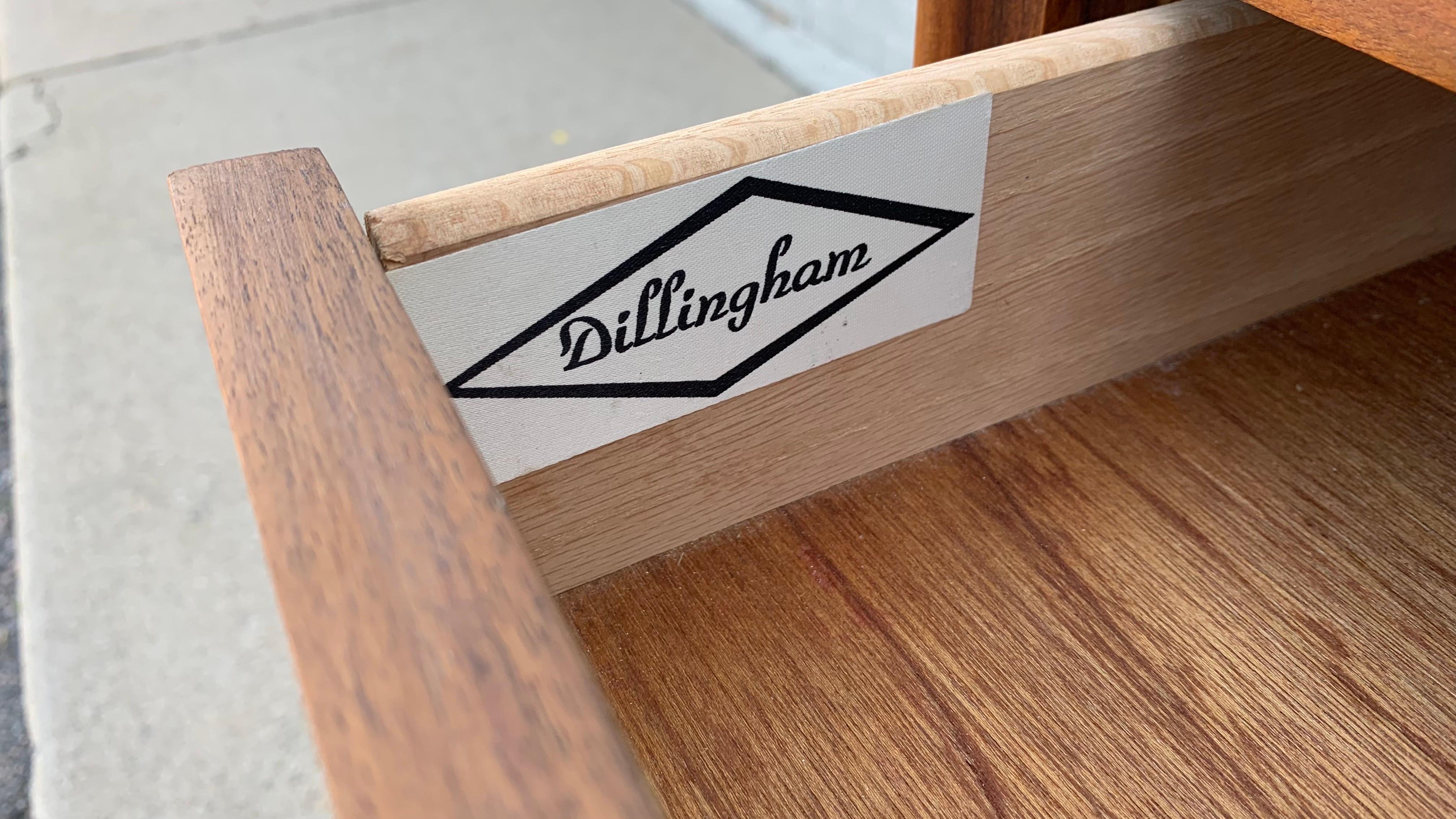 Credenza Dillingham moderna di metà secolo in vendita 1