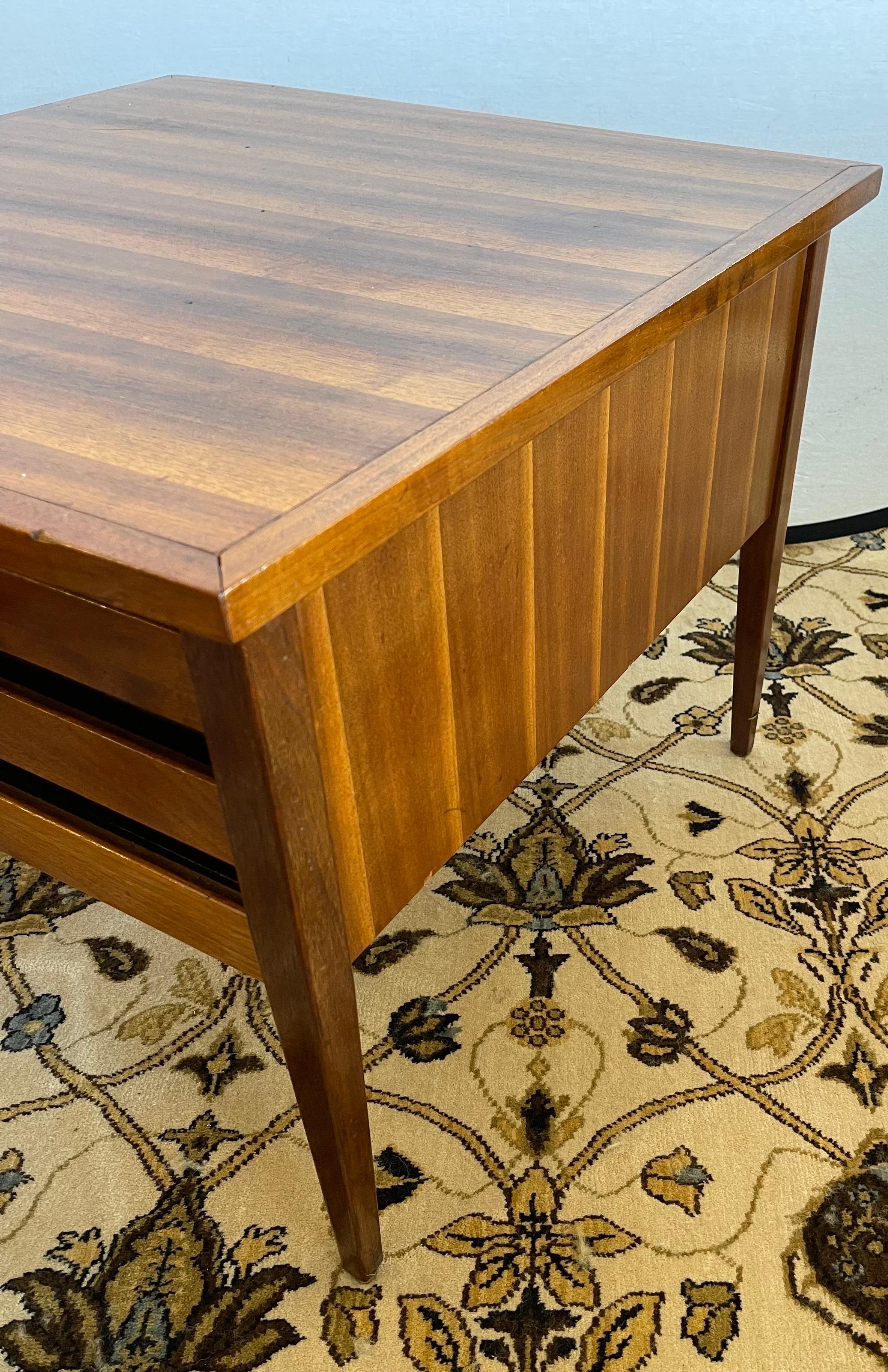 Mid-Century Modern Dillingham Esprit End Table Designed by Merton Gershun 3