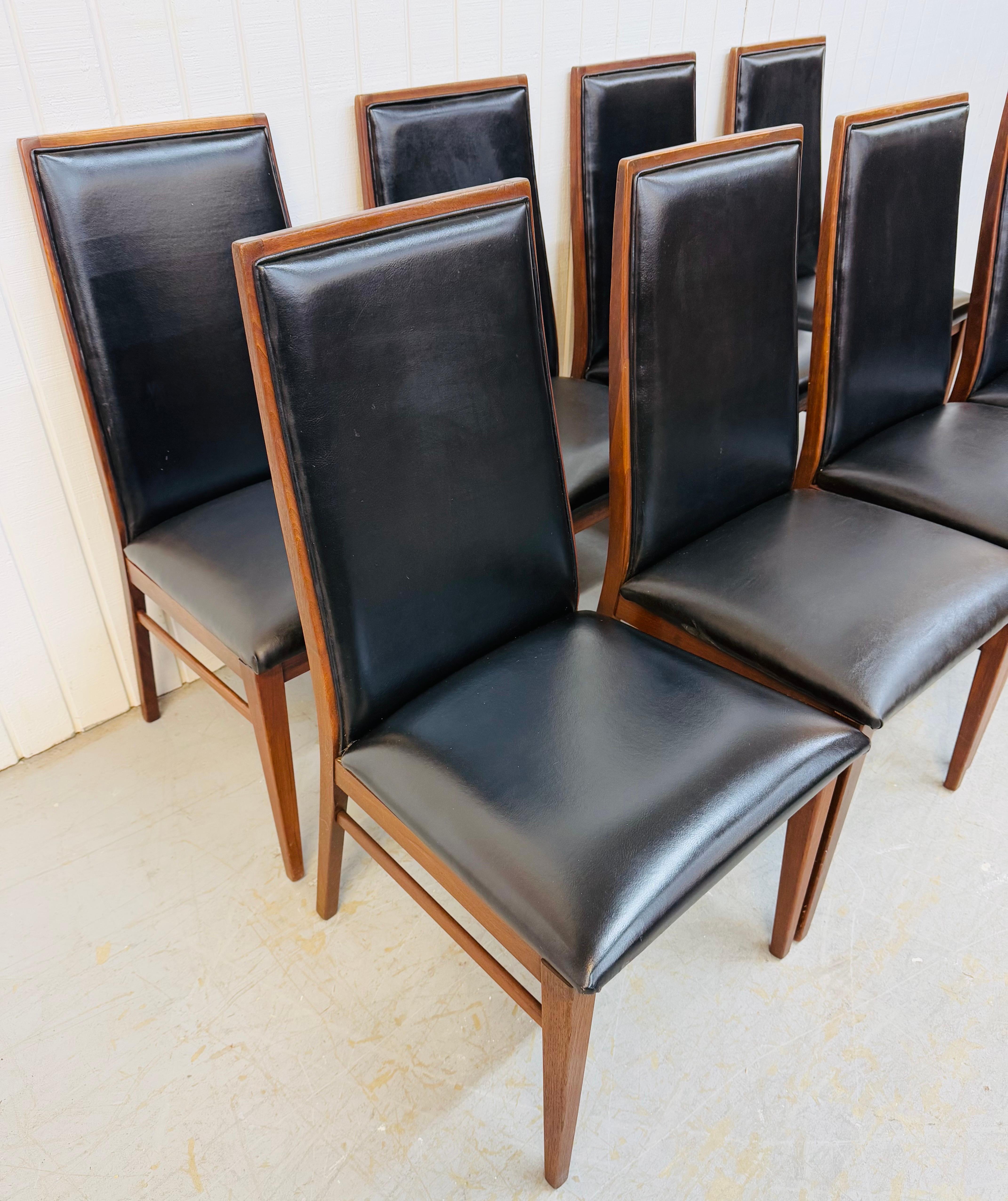 Mid-Century moderno Sedie da pranzo in legno di noce Dillingham - Set di 8 pezzi in vendita