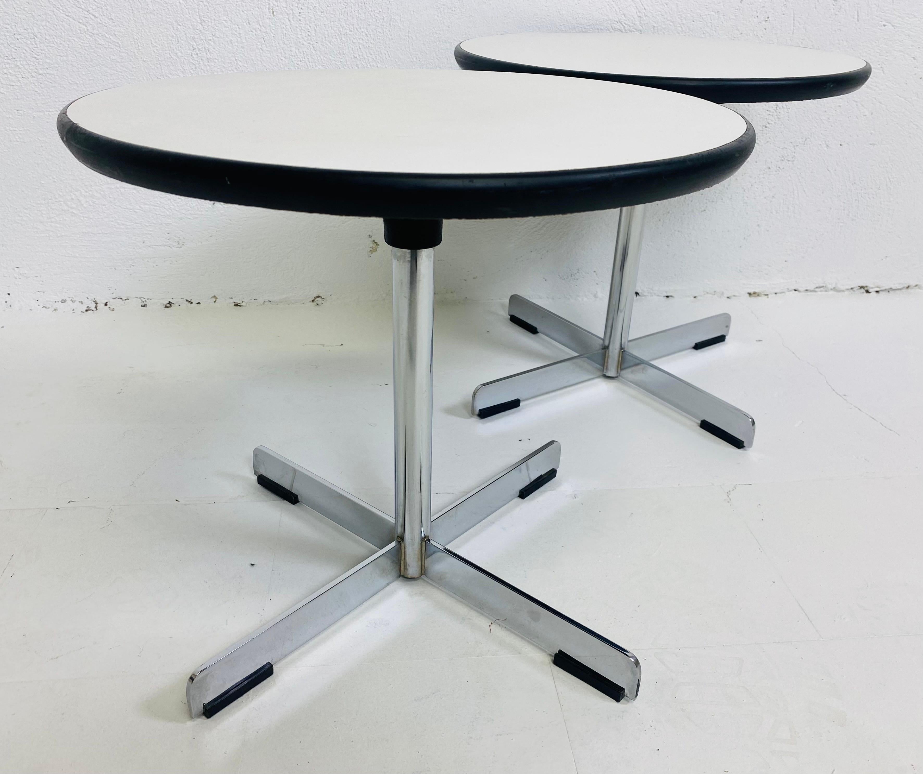 Midcentury, Modern Diminutive Martini Tables in the Manner of Florence Knoll 4