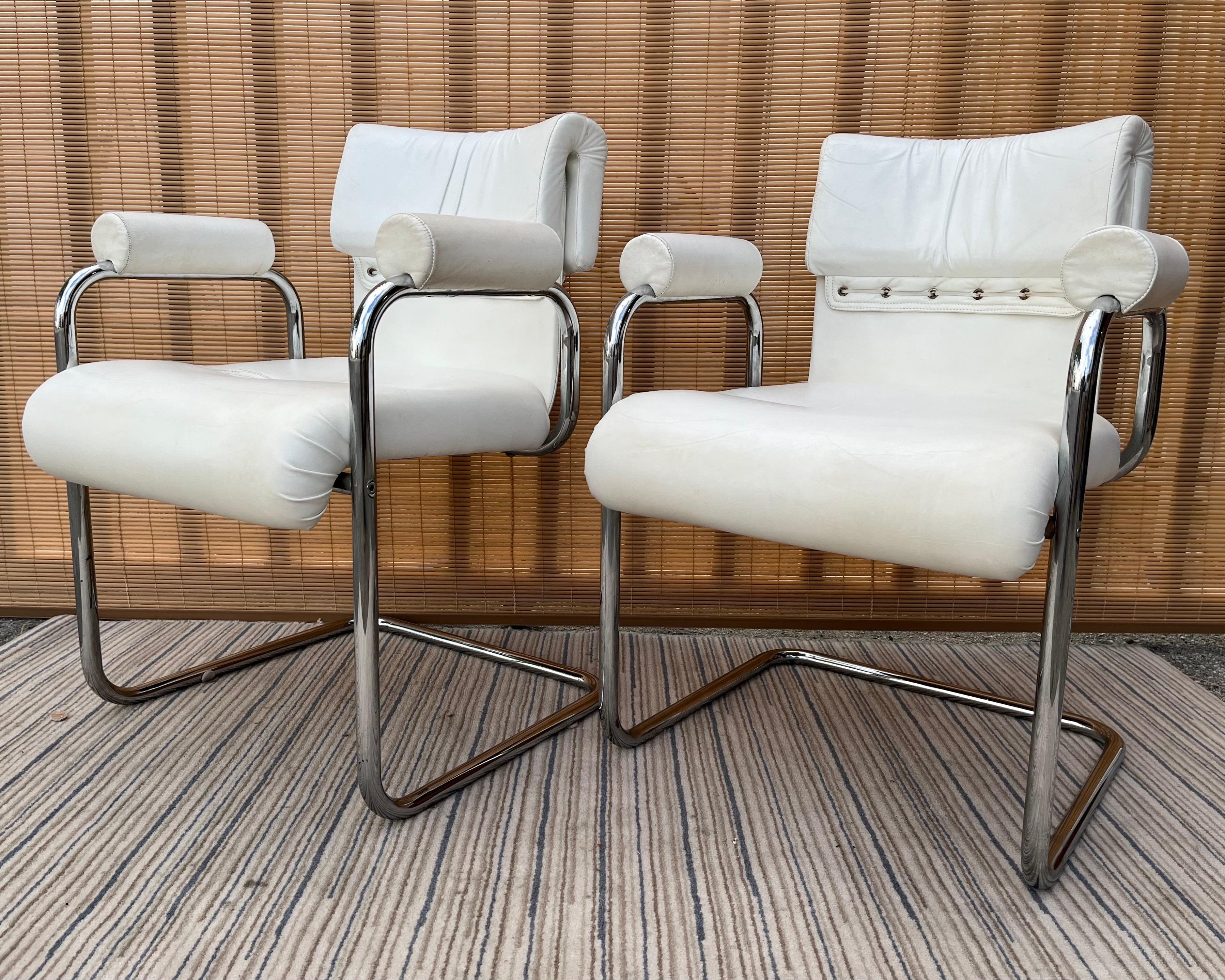 Mid-Century Modern Dining Armchairs by I4Mariani for the Pace Collection In Good Condition For Sale In Miami, FL