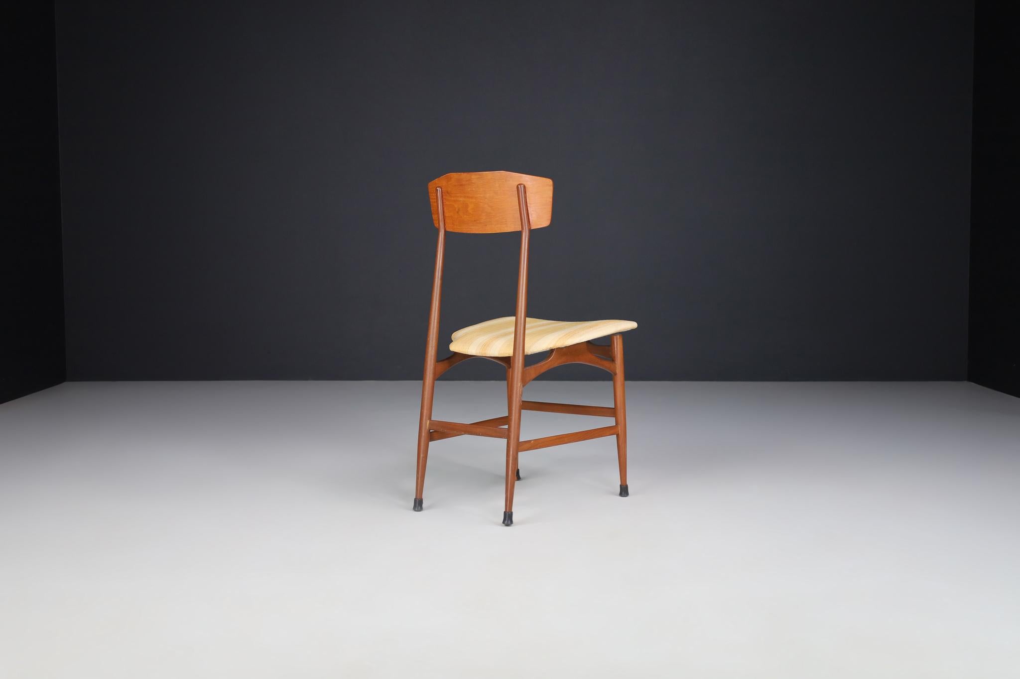 Mid-20th Century Mid-Century Modern Dining Chairs by Silvio Cavatorta, Italy 1950s For Sale