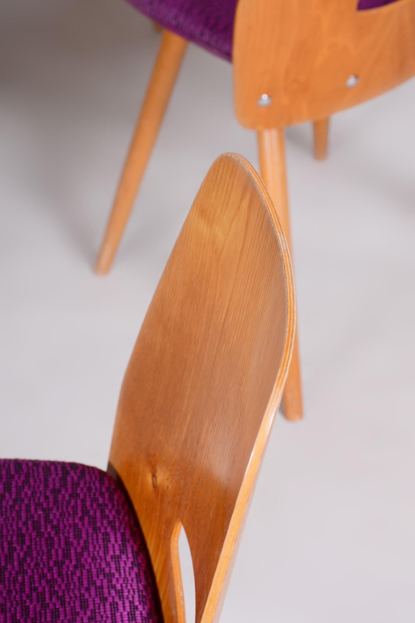 Mid-Century Modern Dining Chairs, Designed by František Jirák for Tatra Nábytok For Sale 2