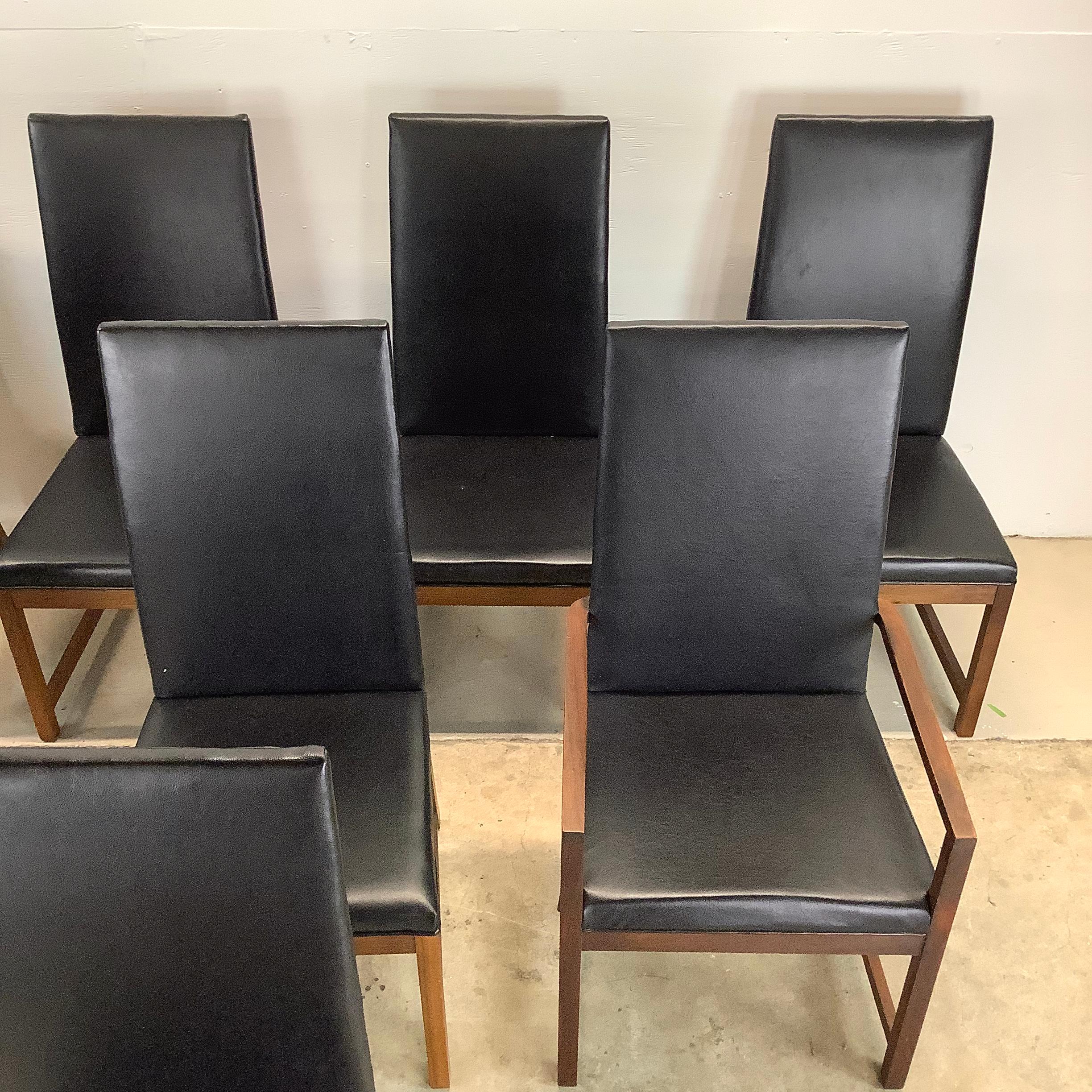 Mid-Century Modern Dining Chairs- Set of 8 In Good Condition In Trenton, NJ