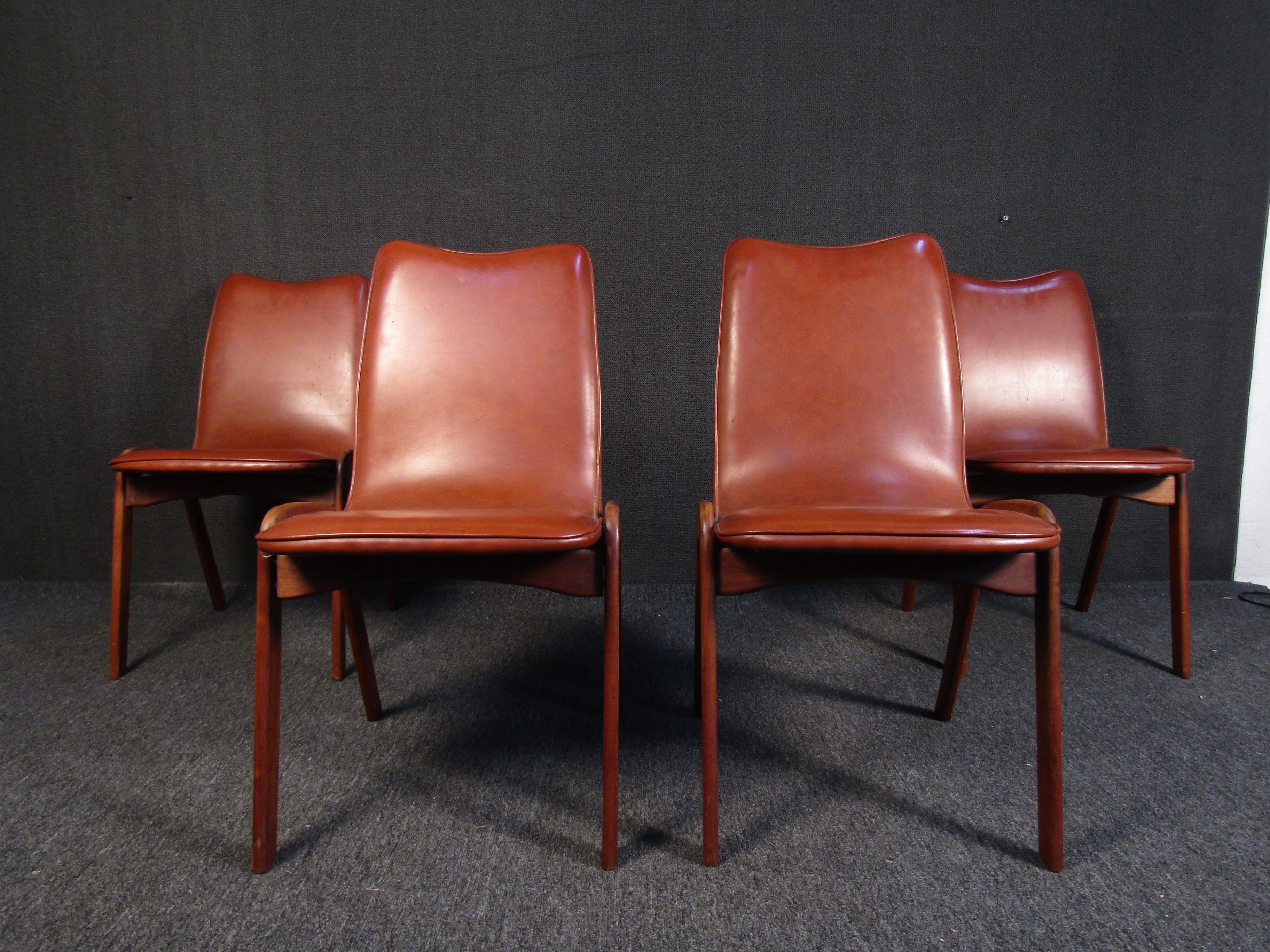 Mid-Century Modern Mid-Century Vintage Dining Chairs by Chet Beardsley for Living Designs For Sale