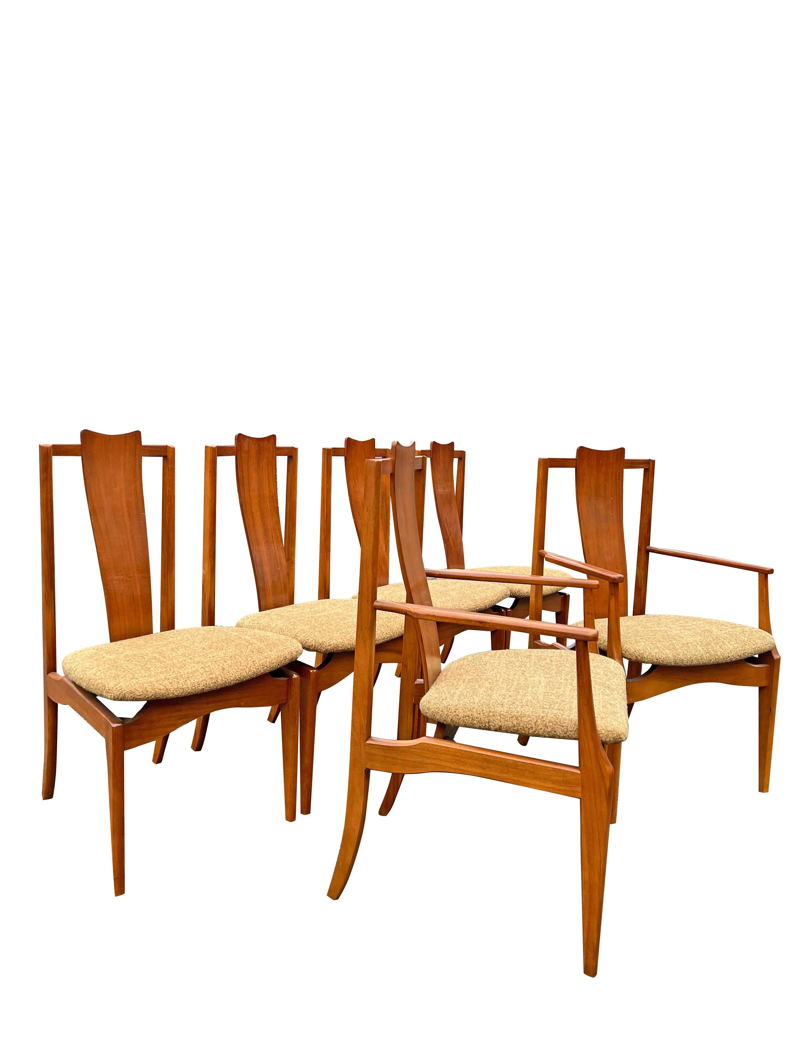 Sillas de comedor flotantes vintage modernas de mediados de siglo - Juego de 6.

Eleva tu comedor con este impresionante conjunto de seis Sillas de Comedor Flotantes Vintage Modernas de Mediados de Siglo. Estas sillas ofrecen una mezcla única de