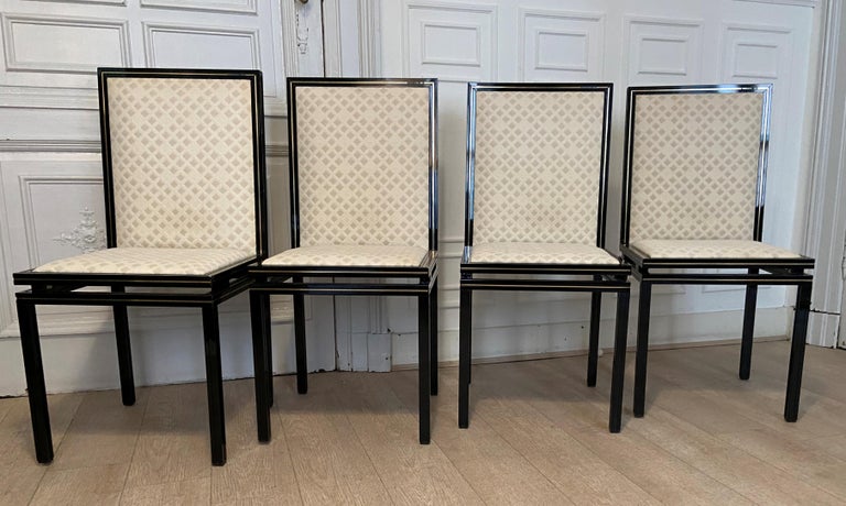 French Mid-Century Modern Dining Room Chairs by Pierre Vandel, France 1970s Set of 4+2 For Sale