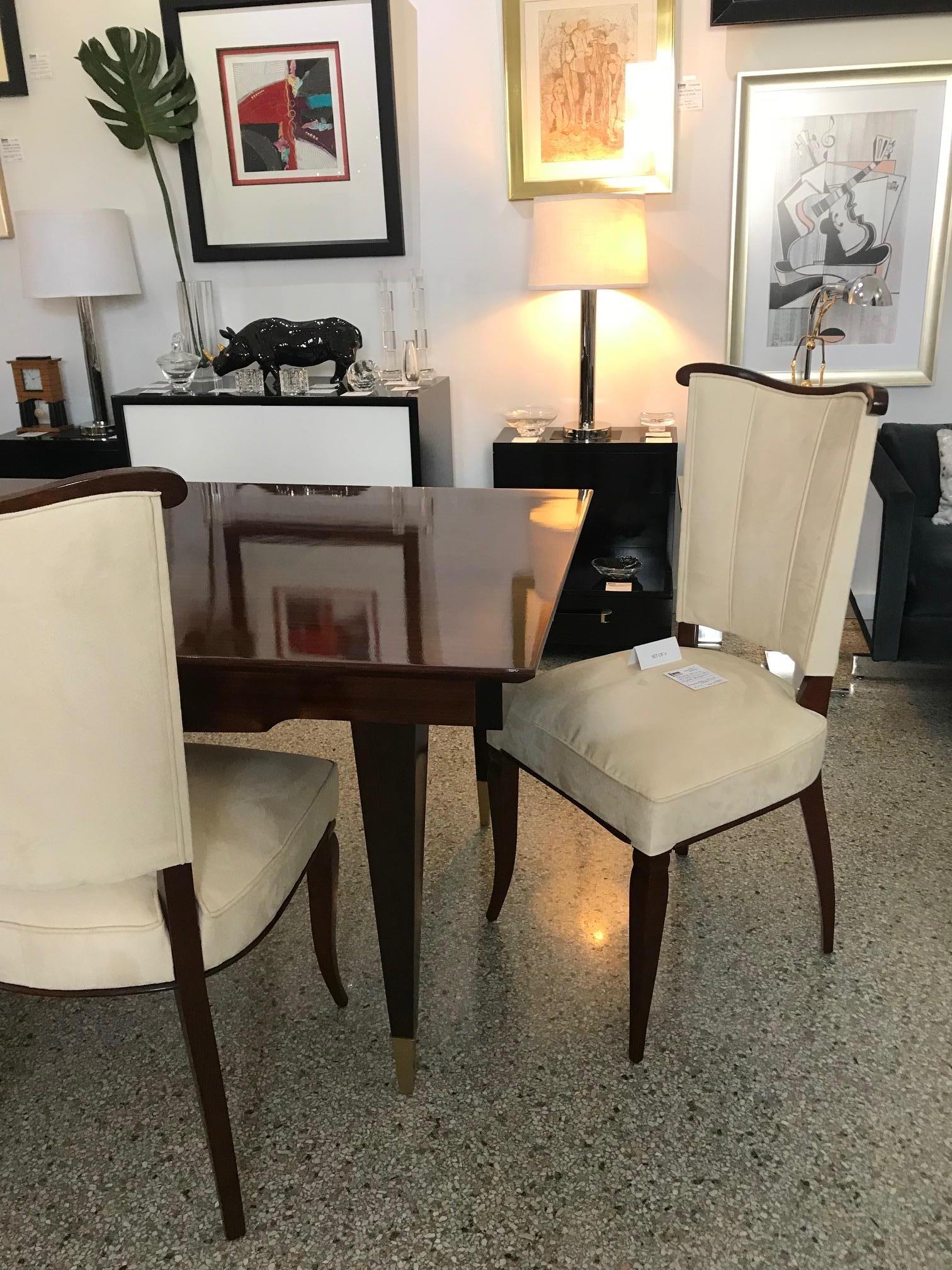 Mid-Century Modern Dining Room Table 3