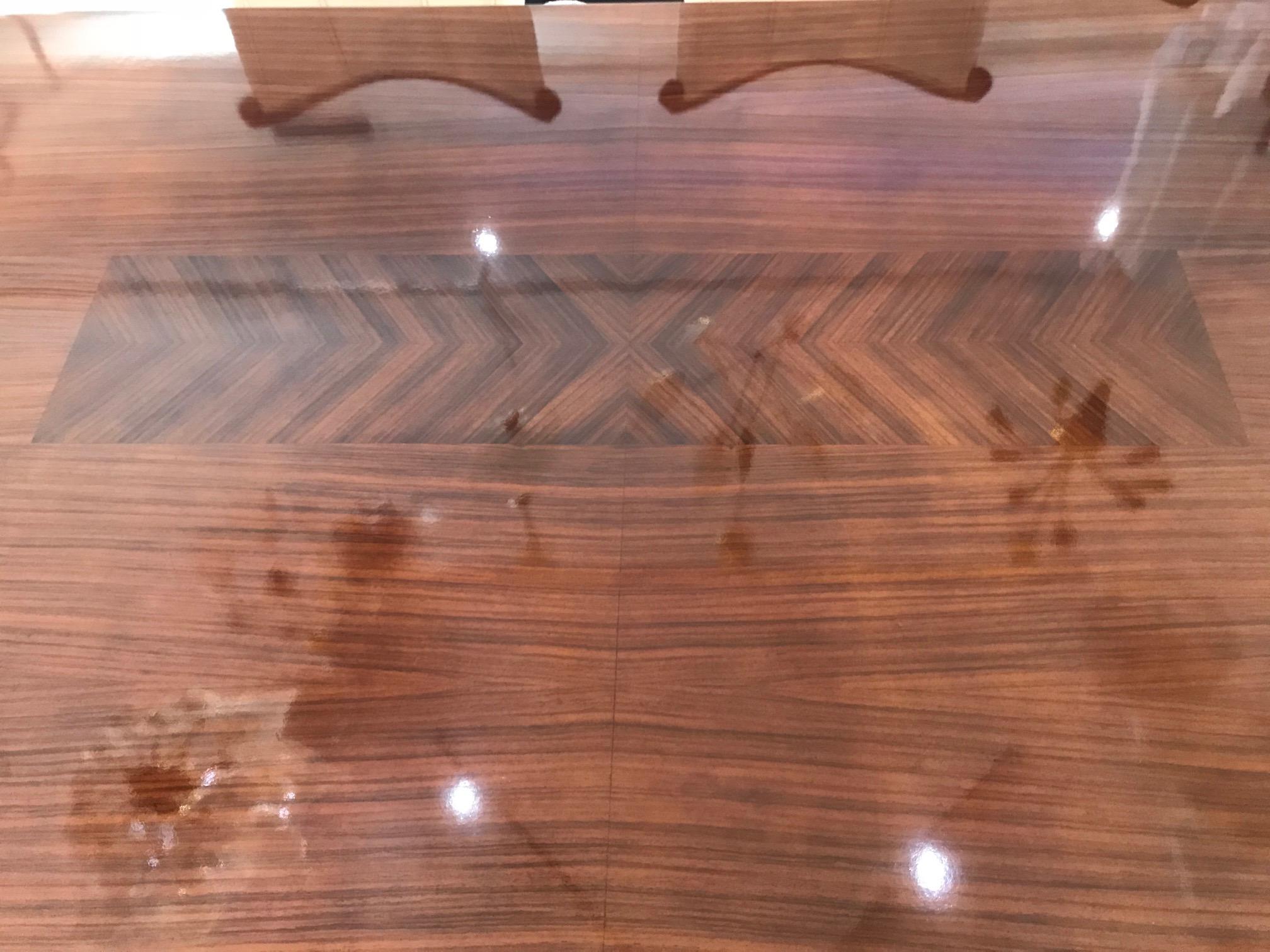 Mid-Century Modern Dining Room Table In Good Condition In West Palm Beach, FL