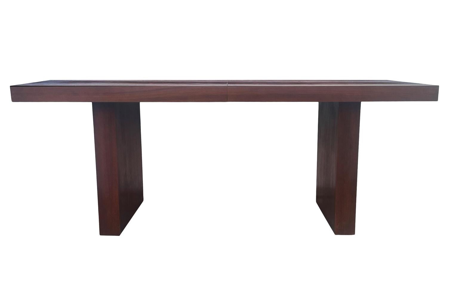 Mid Century Modern Dining Room Table in Walnut by Arthur Umanoff For Sale 1