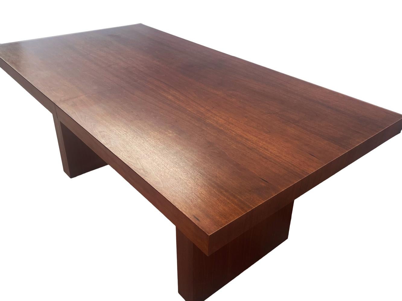 Mid Century Modern Dining Room Table in Walnut by Arthur Umanoff For Sale 2