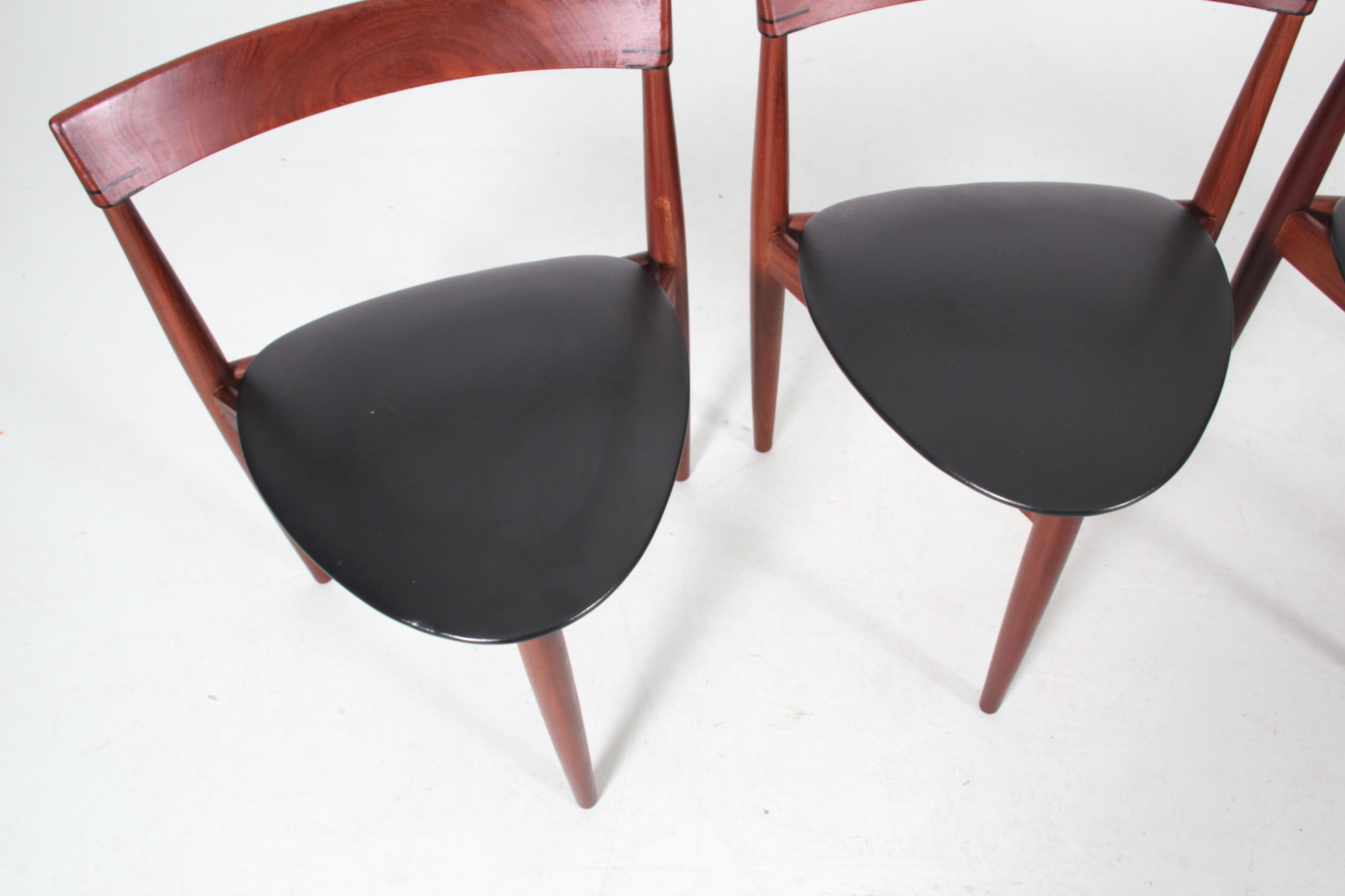 Mid-Century Modern dining set by Hans Olsen for Frem Rojle. 6