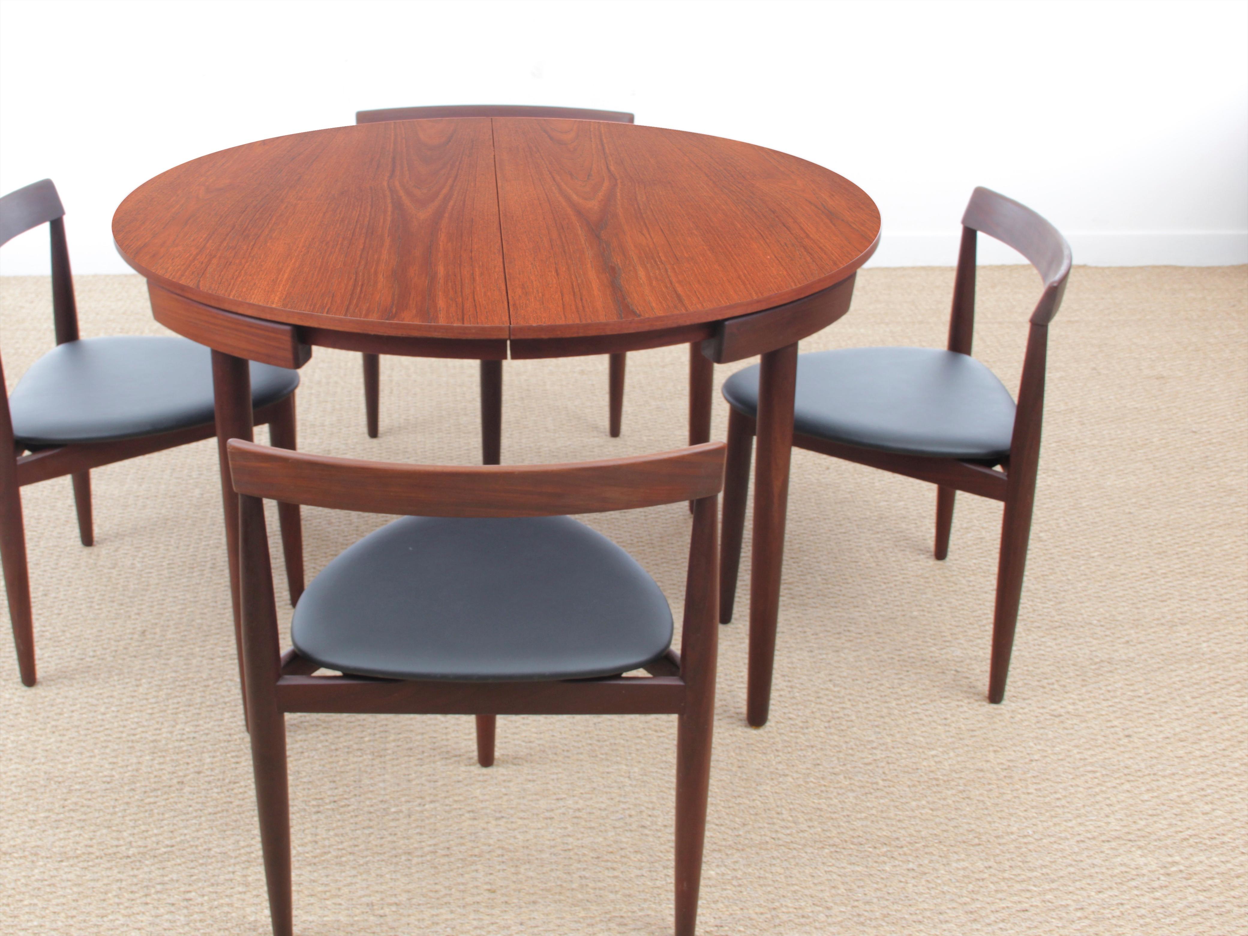 Mid-Century Modern Dining Set by Hans Olsen for Frem Rojle In Good Condition In Courbevoie, FR