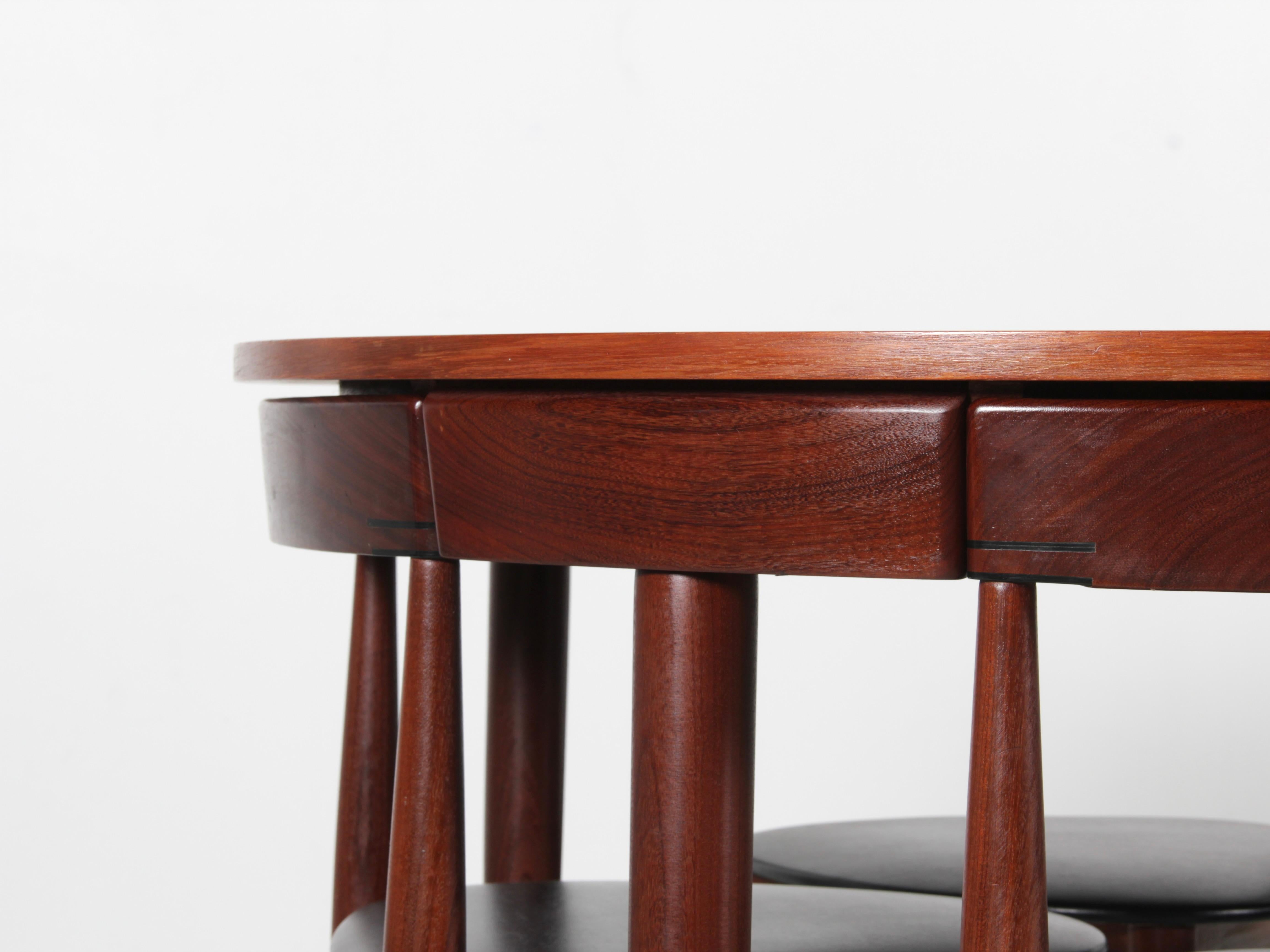 Mid-Century Modern dining set by Hans Olsen for Frem Rojle. In Good Condition In Courbevoie, FR