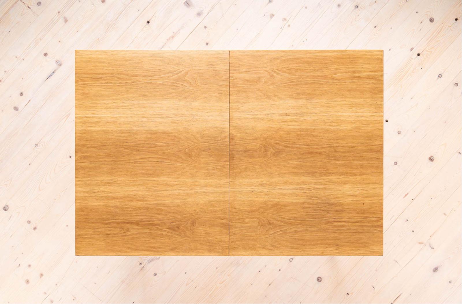 Ensemble de salle à manger moderne du milieu du siècle, table extensible et 4 chaises A. Šuman, 1960 en vente 9