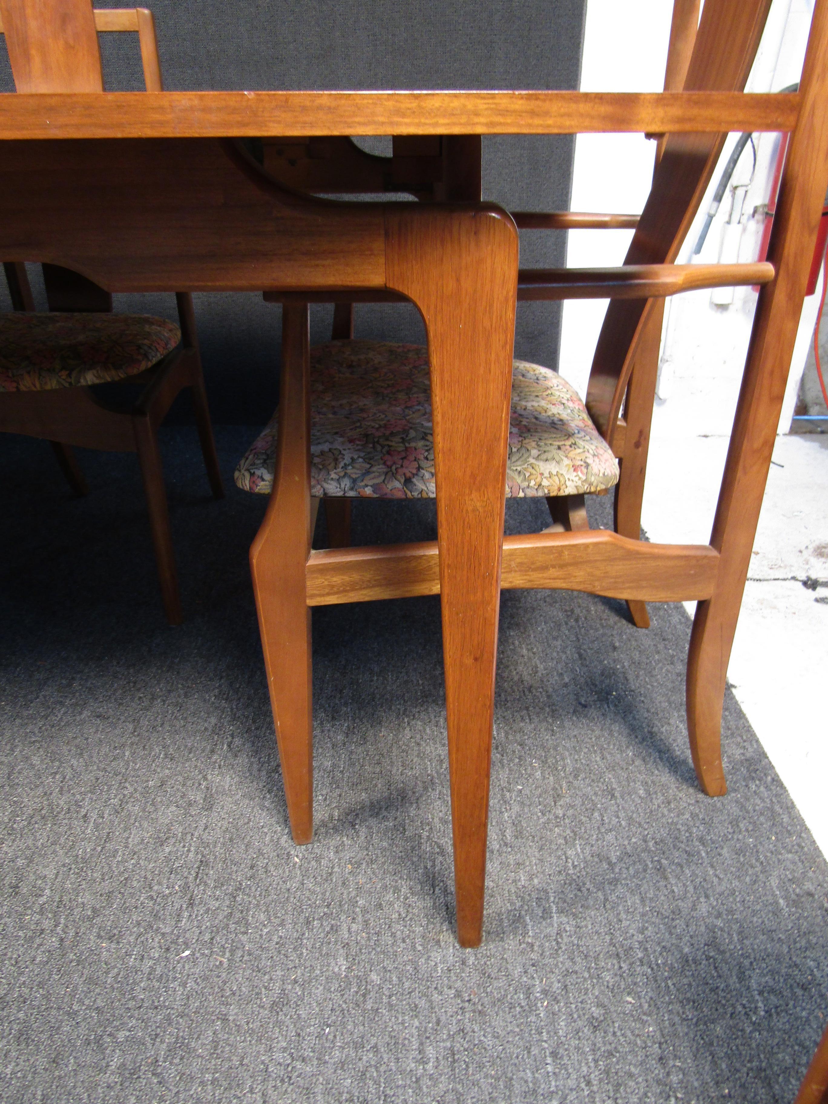 Mid-Century Modern Dining Set For Sale 7