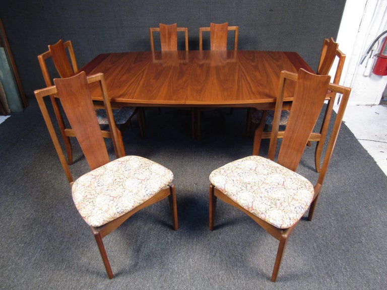 MidCentury Modern Dining Set For Sale at 1stDibs
