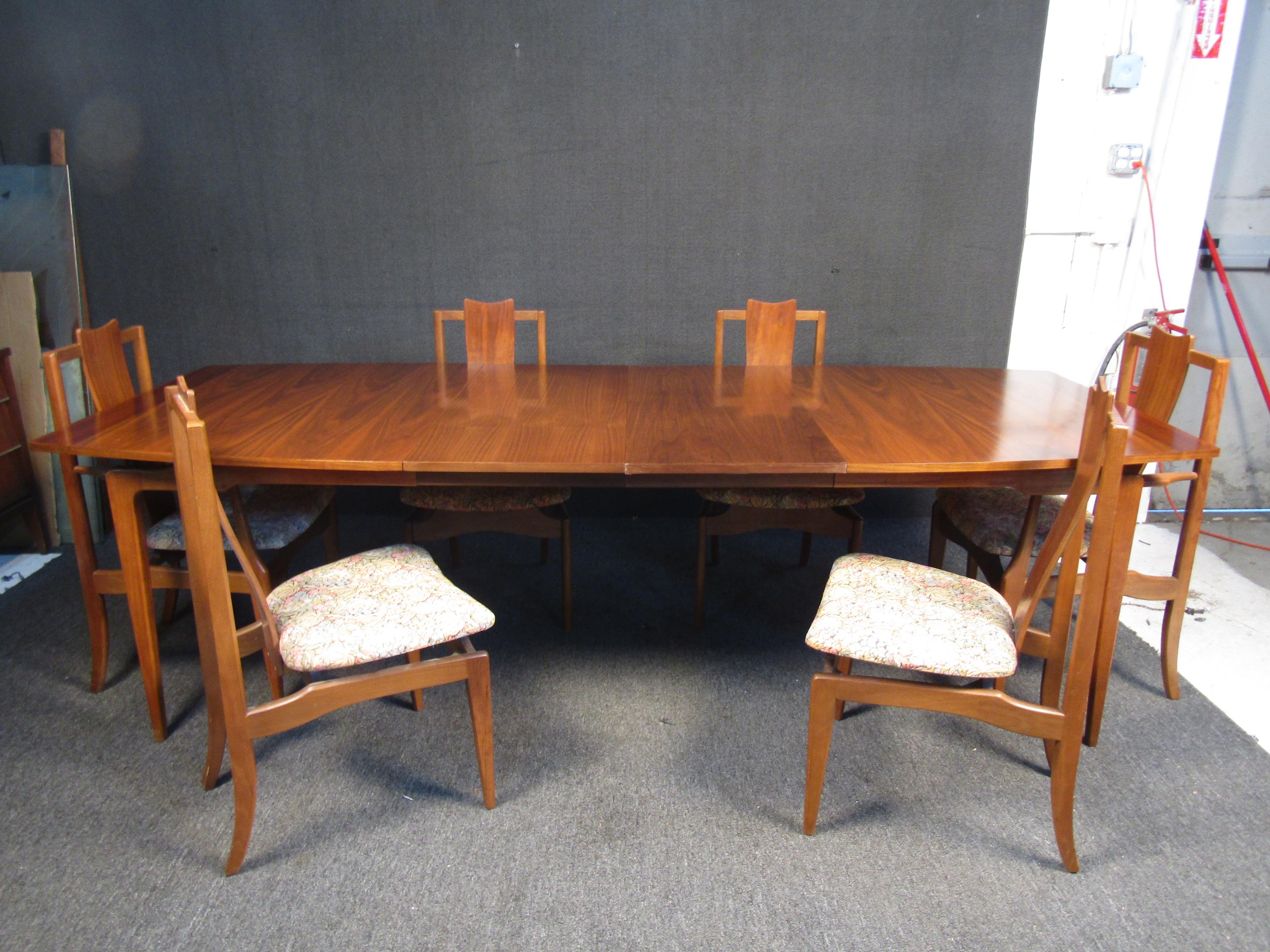 Upholstery Mid-Century Modern Dining Set For Sale