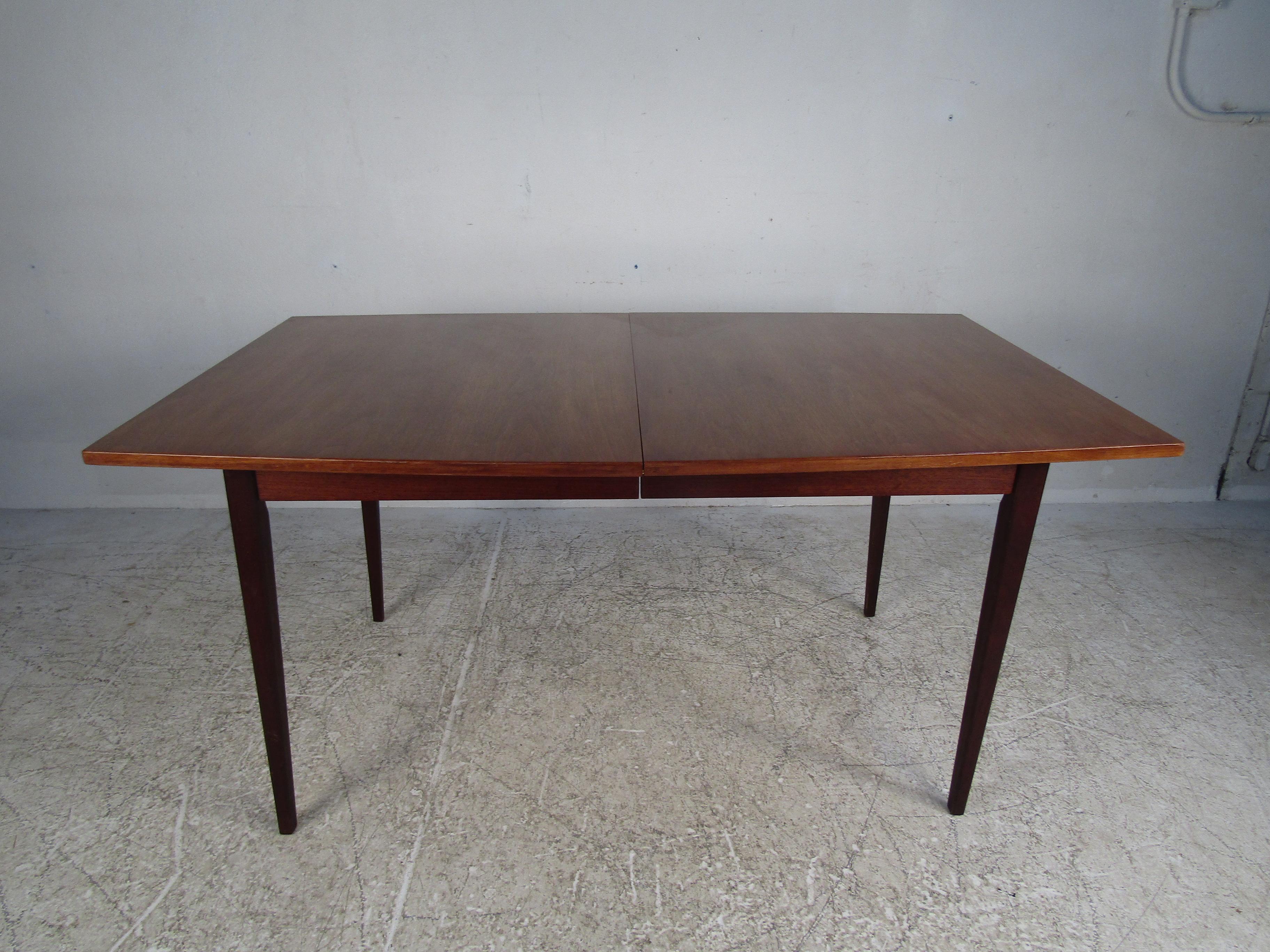 20th Century Mid-Century Modern Dining Set