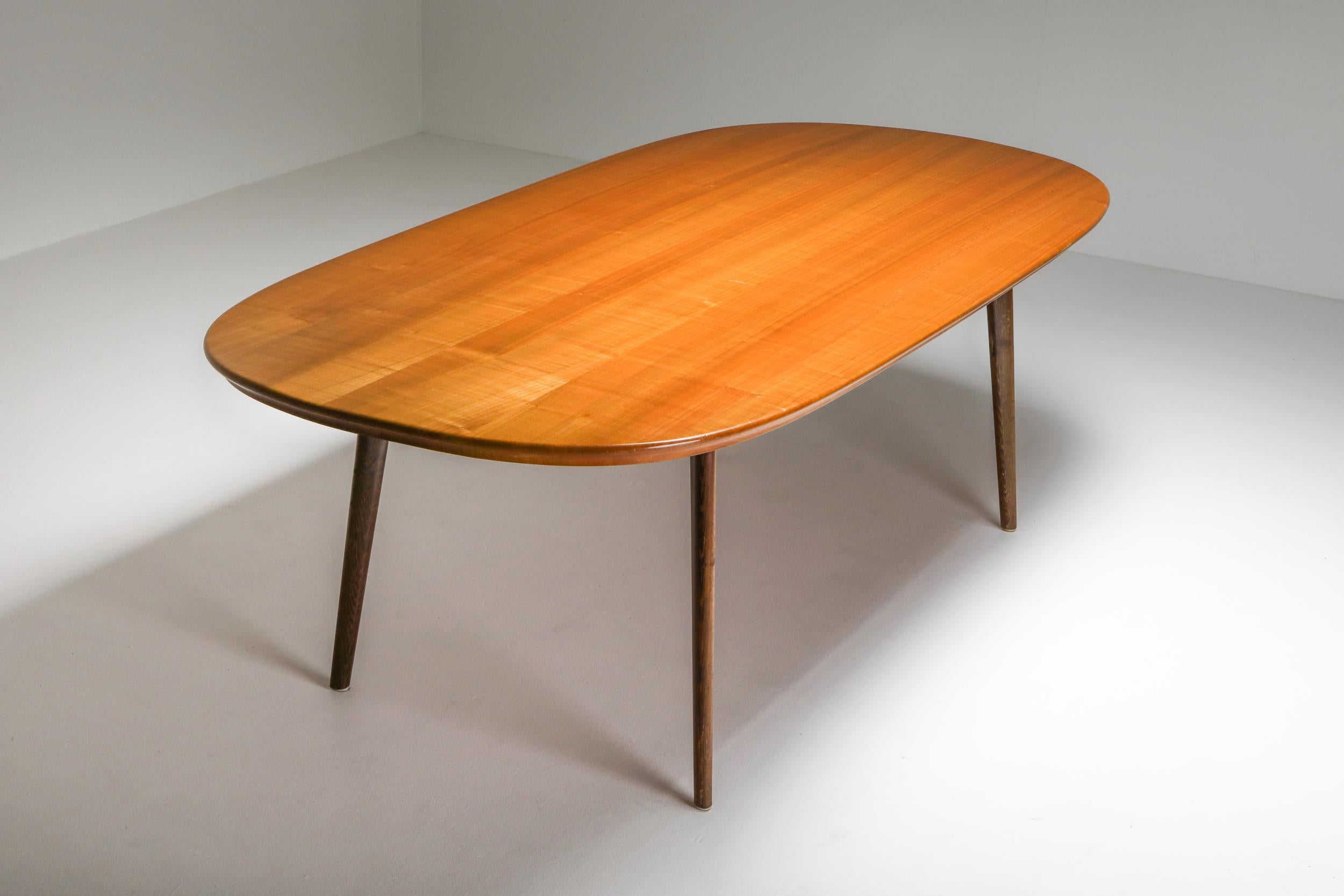 Mid-Century Modern Dining Set in Wengé and Cherry In Excellent Condition In Antwerp, BE