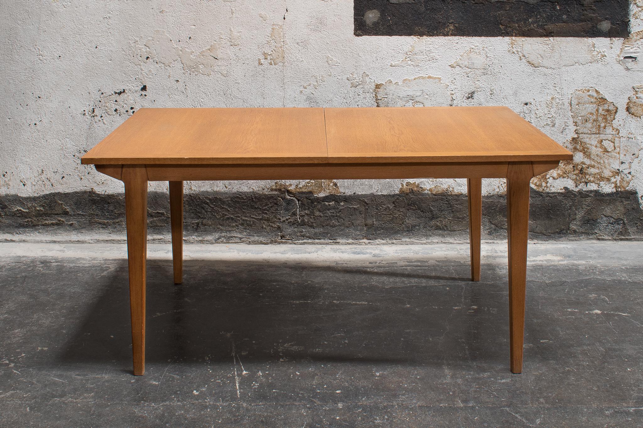 Swedish Mid-Century Modern Dining Table attributed to Bengt Ruda For Sale
