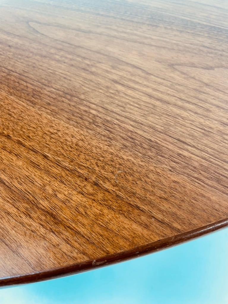 MidCentury Modern Dining Table by Eero Saarinen, Knoll Studio at 1stDibs