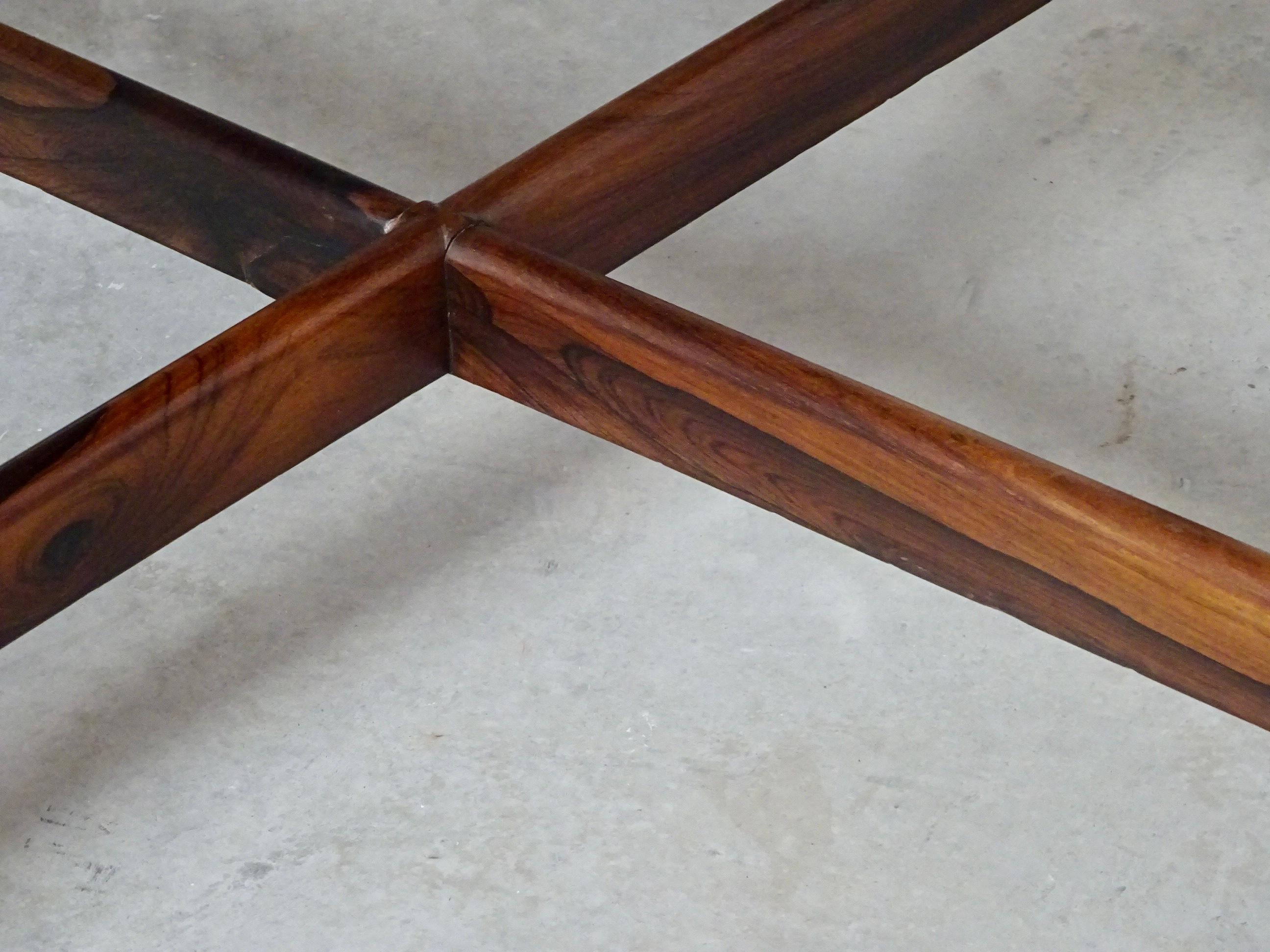 Mid-Century Modern Table de salle à manger moderne de style Mid-Century de Jorge Jabour Mauad. Brésil, années 1960. en vente