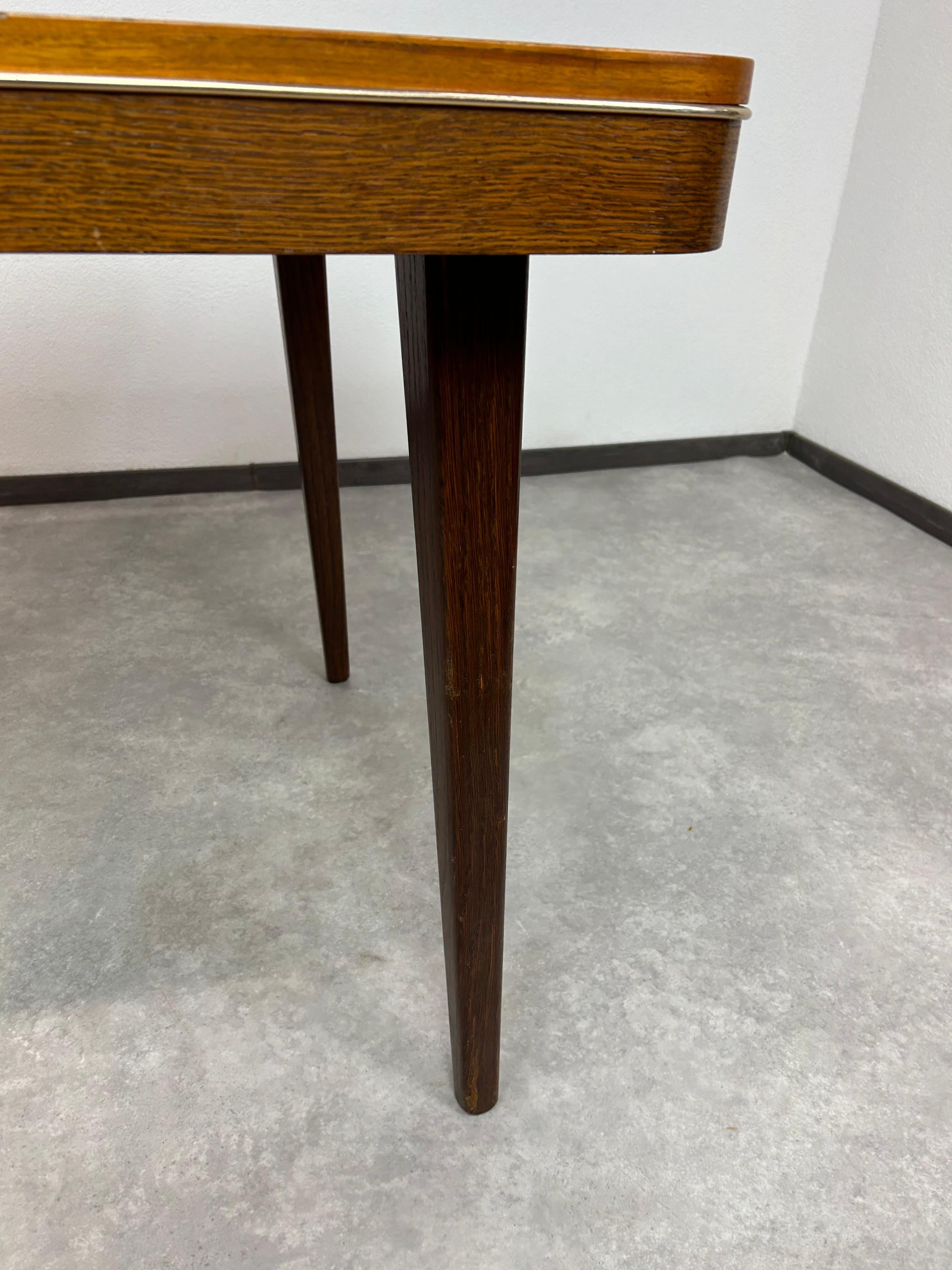 Mid-20th Century Mid-century modern dining table by Nepožitek &  Landsman for Jitona For Sale