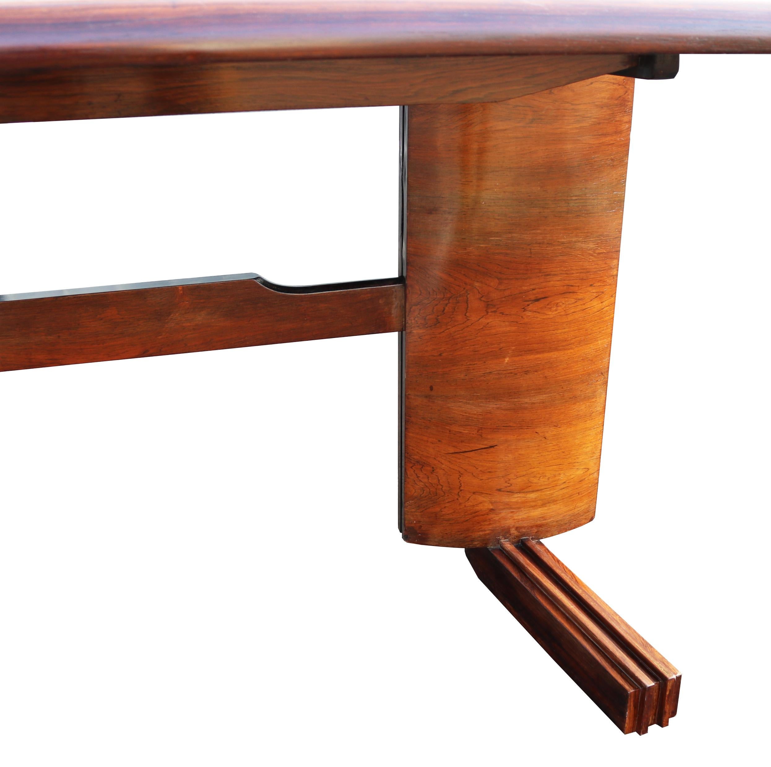 20ième siècle Table de salle à manger moderne du milieu du siècle par Novo Rumo, Brésil, années 1960 en vente