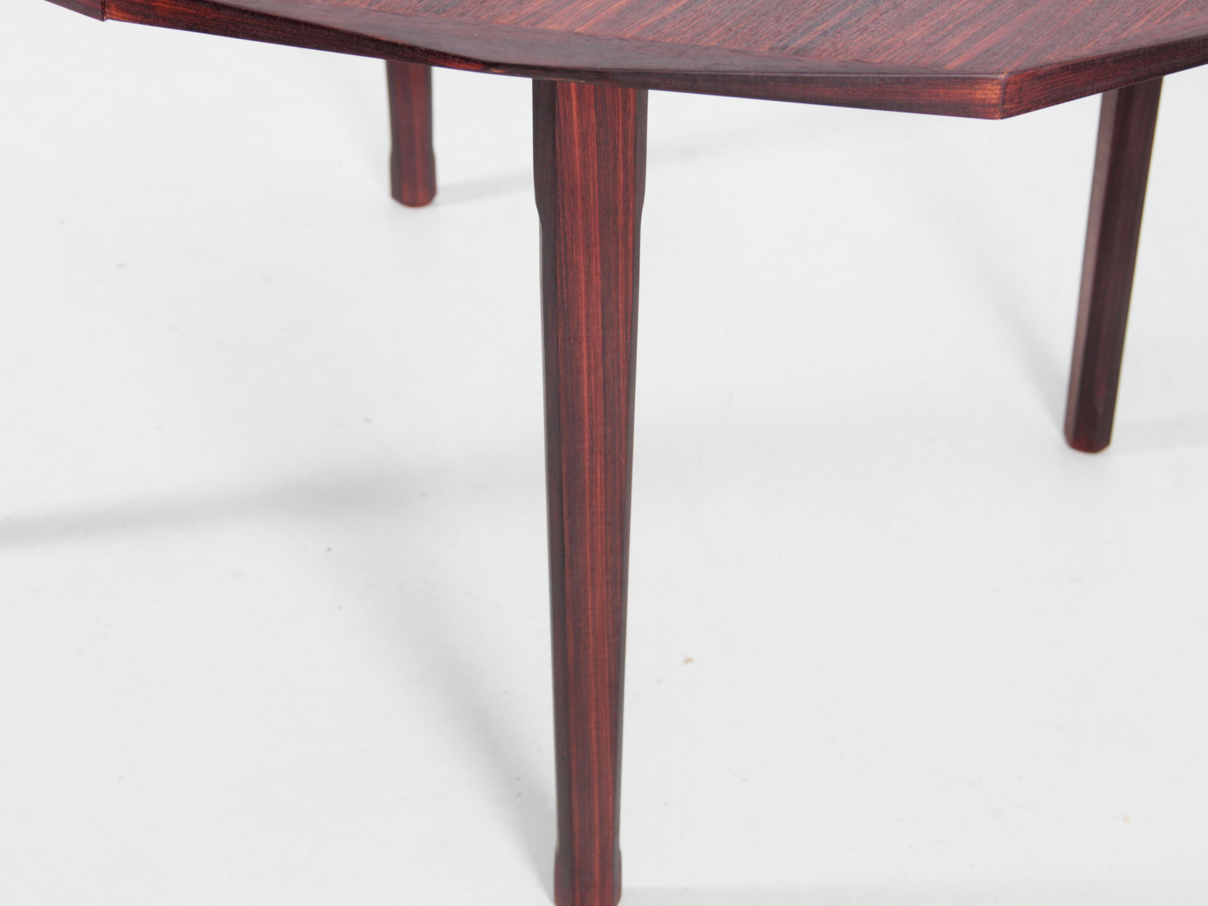 Table de salle à manger en bois de rose The Moderns en vente 6