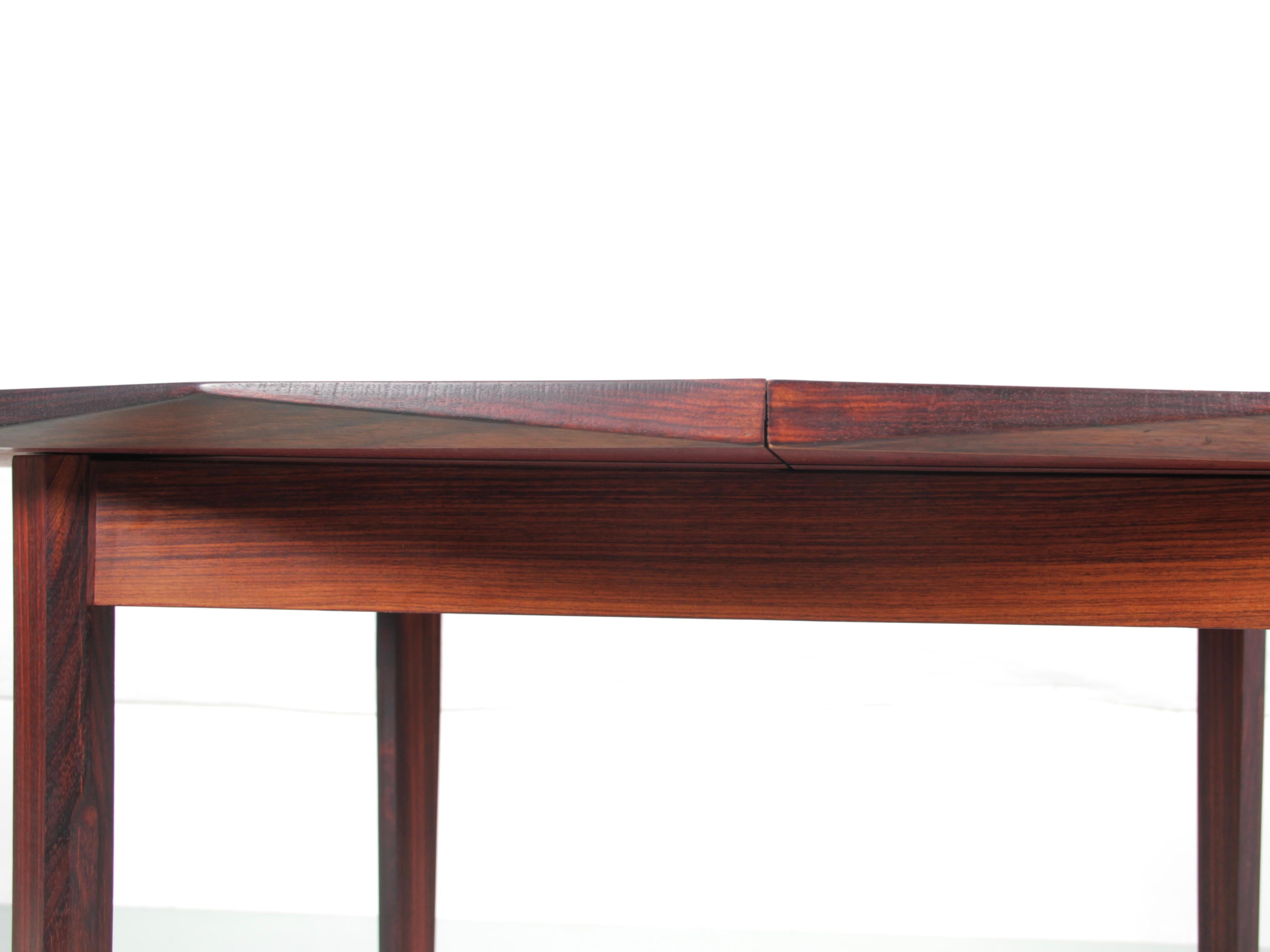 Table de salle à manger en bois de rose The Moderns Bon état - En vente à Courbevoie, FR