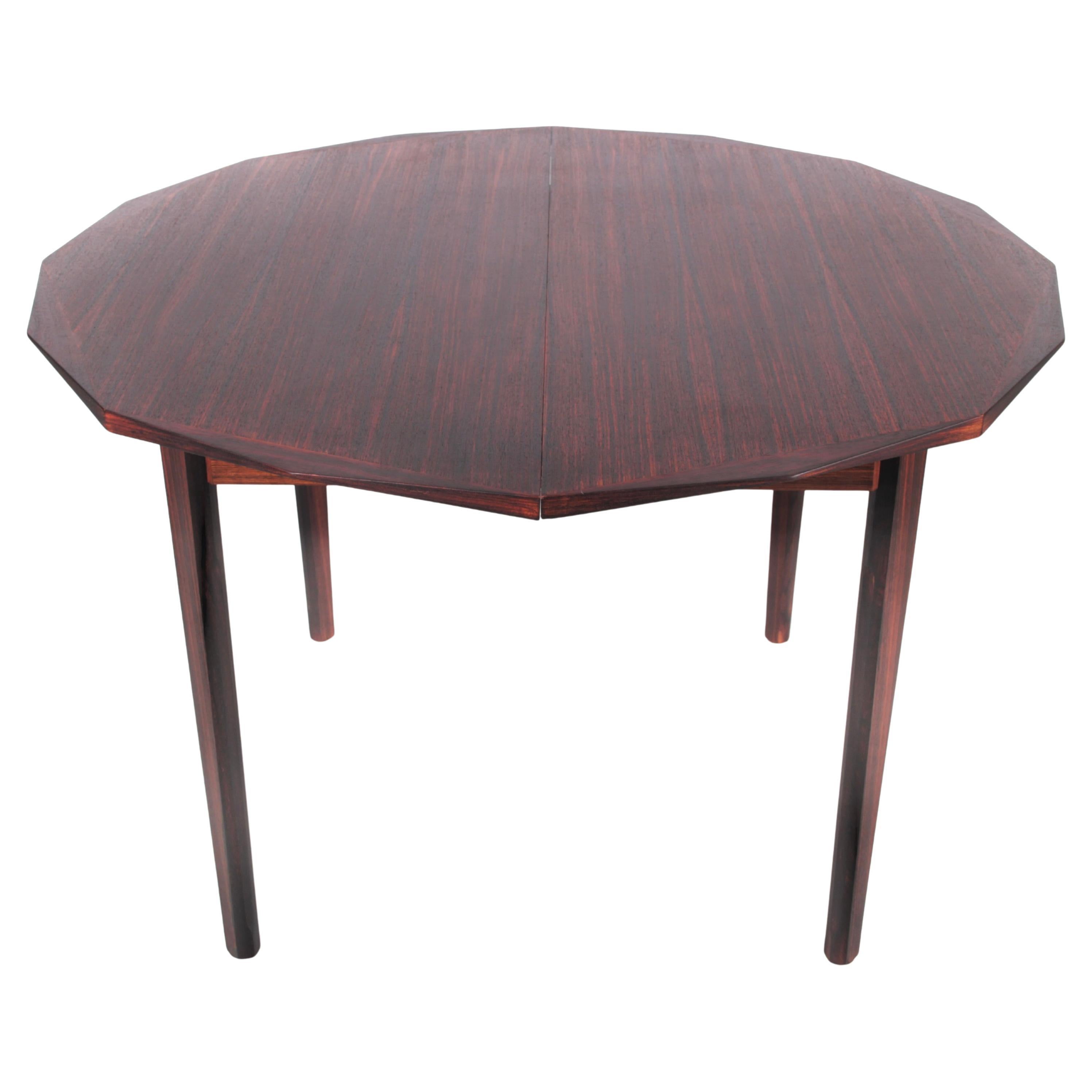 Table de salle à manger en bois de rose The Moderns en vente