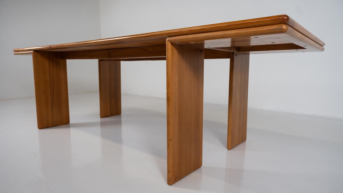 Mid-Century Modern Dining Table in the style of Mario Marenco, Italy, 1980s In Good Condition For Sale In Brussels, BE